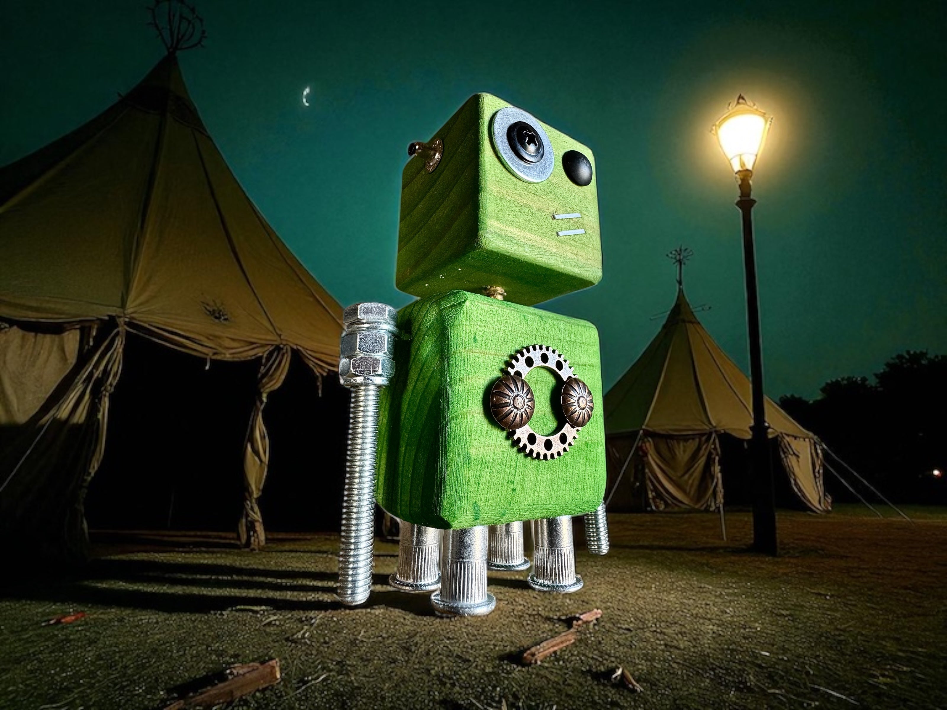 Henrik - Wooden Steampunk Superhero Robot