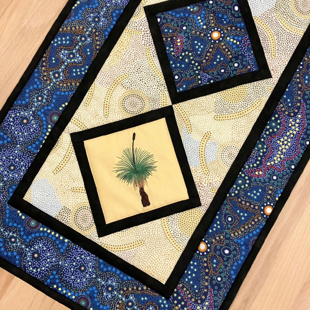 table-runner-handmade-Australian-native-grass-tree_9