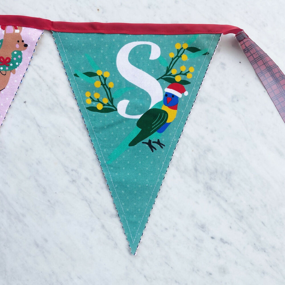 2Merry Christmas bunting