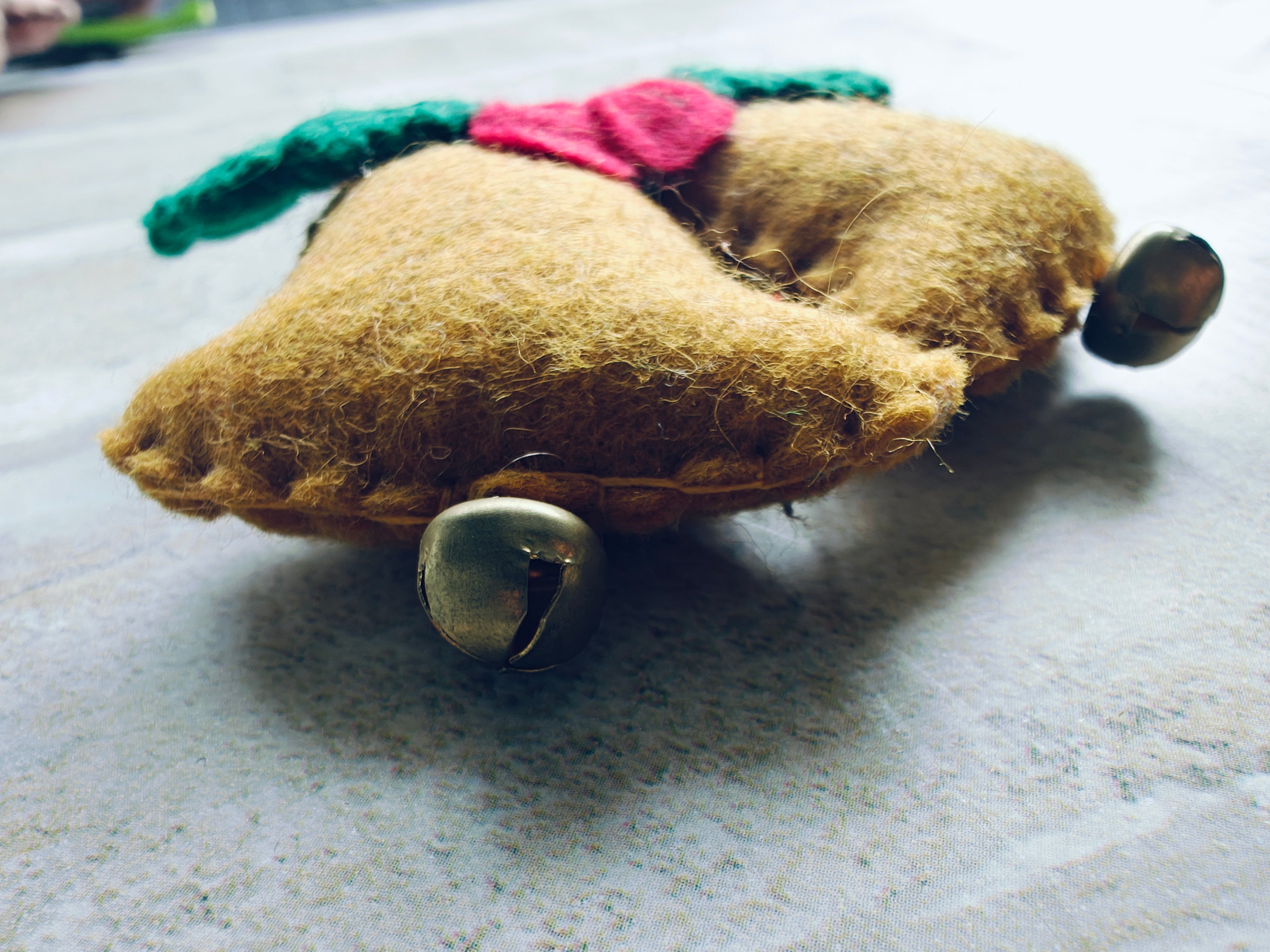 Felt Ringing Bells christmas ornament
