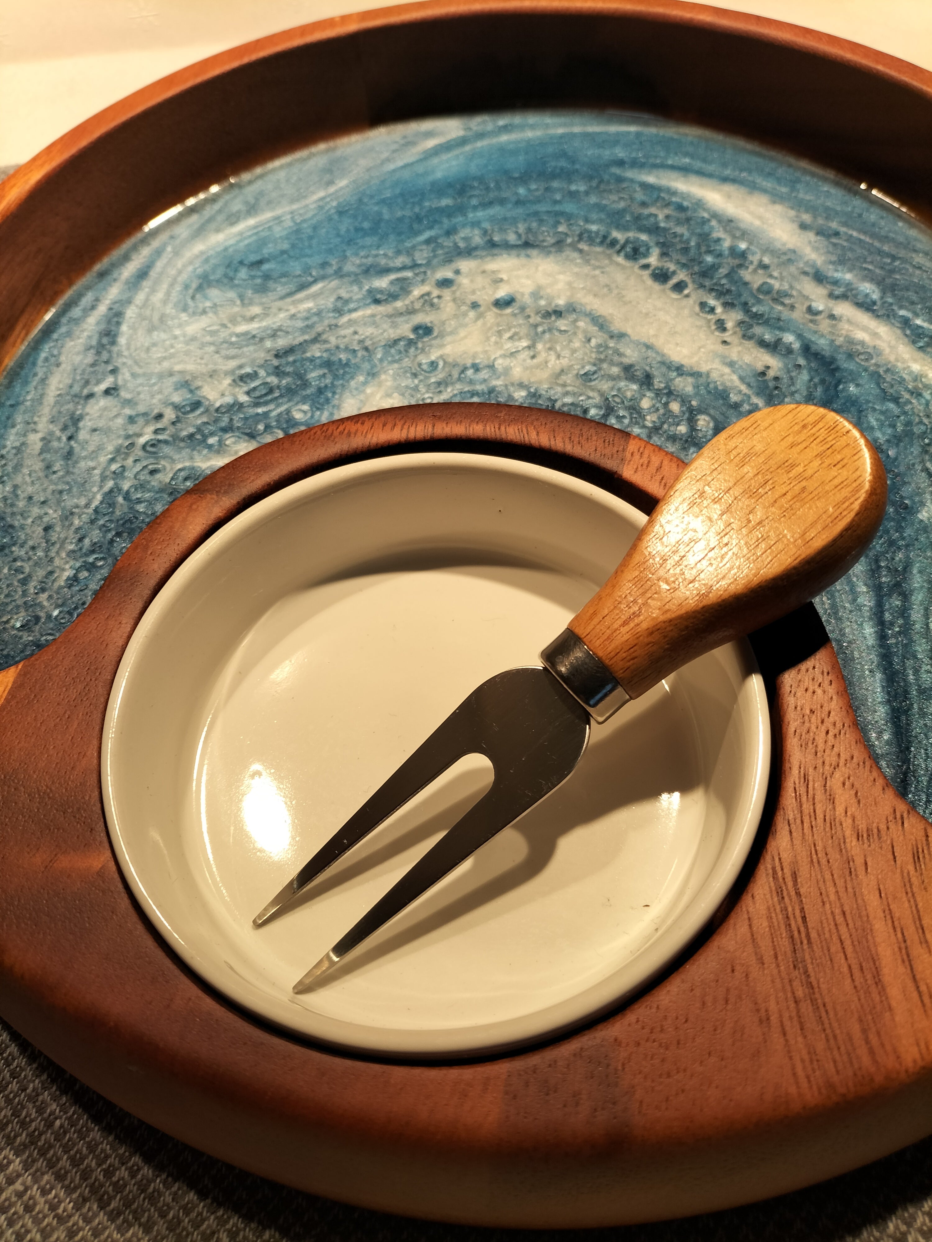 Beautiful in blue chip and dip