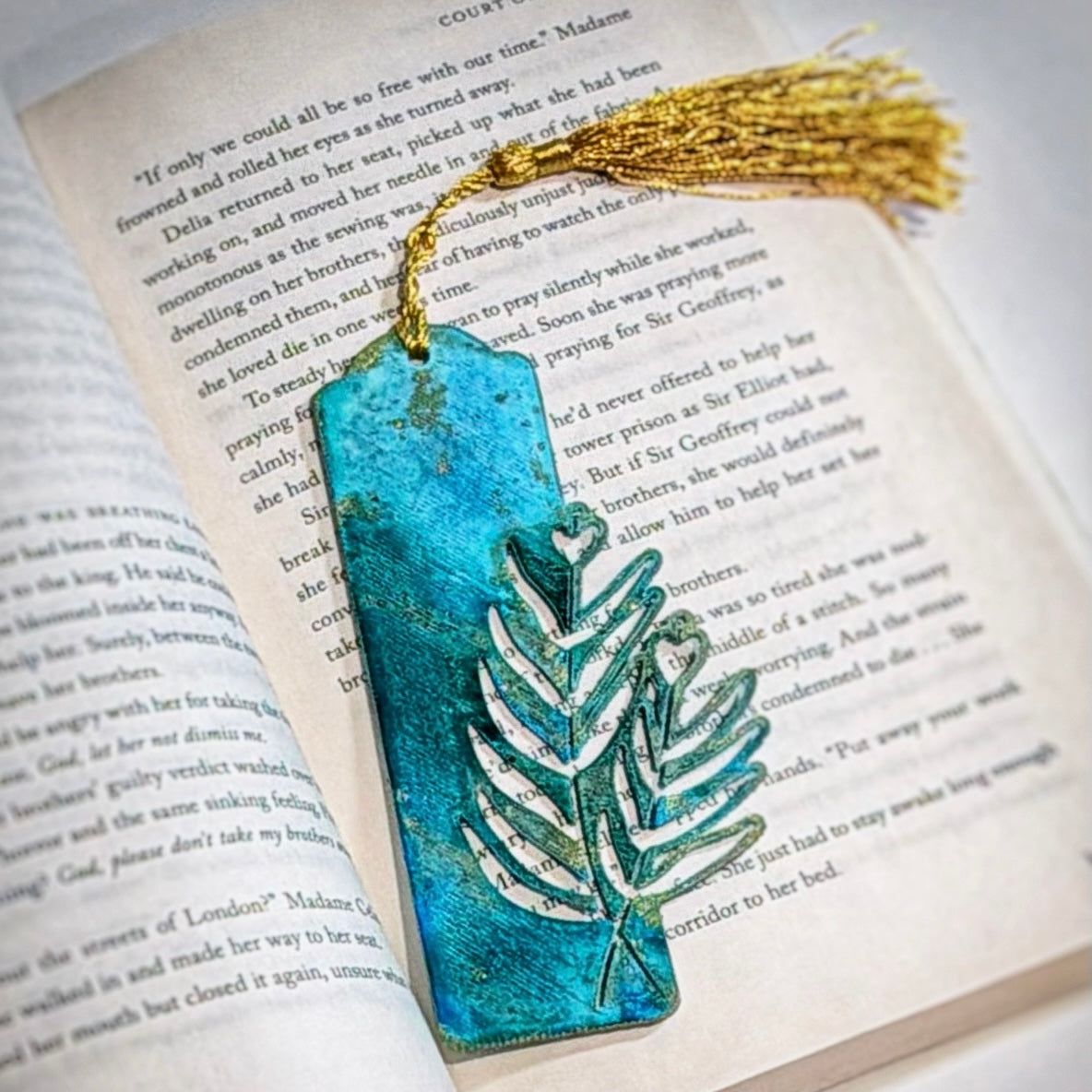 Hand-Painted Floral Bookmarks – Green, Blue & Gold Alcohol Ink Art