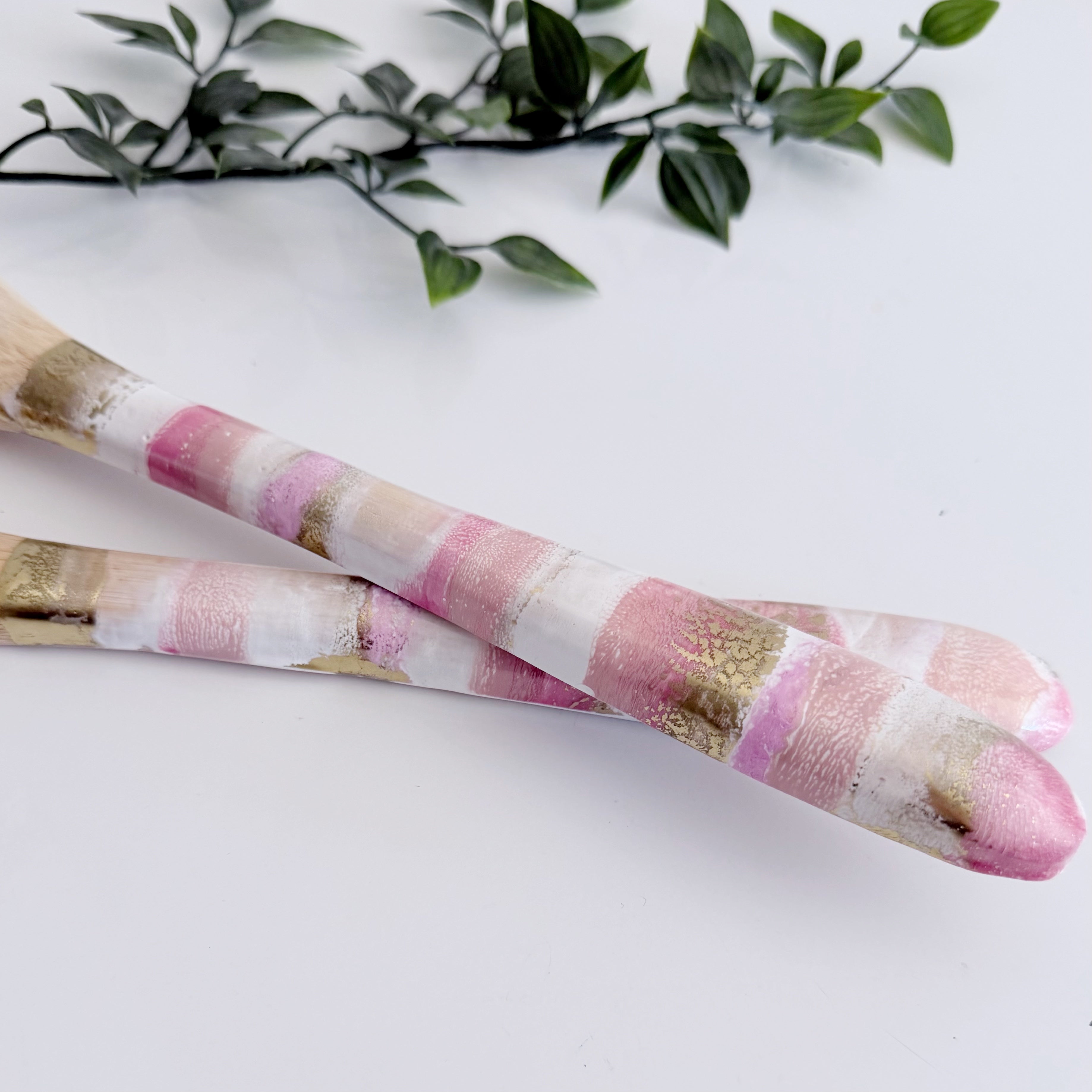 Bamboo and Resin Salad Server Set in White, Pink and Gold