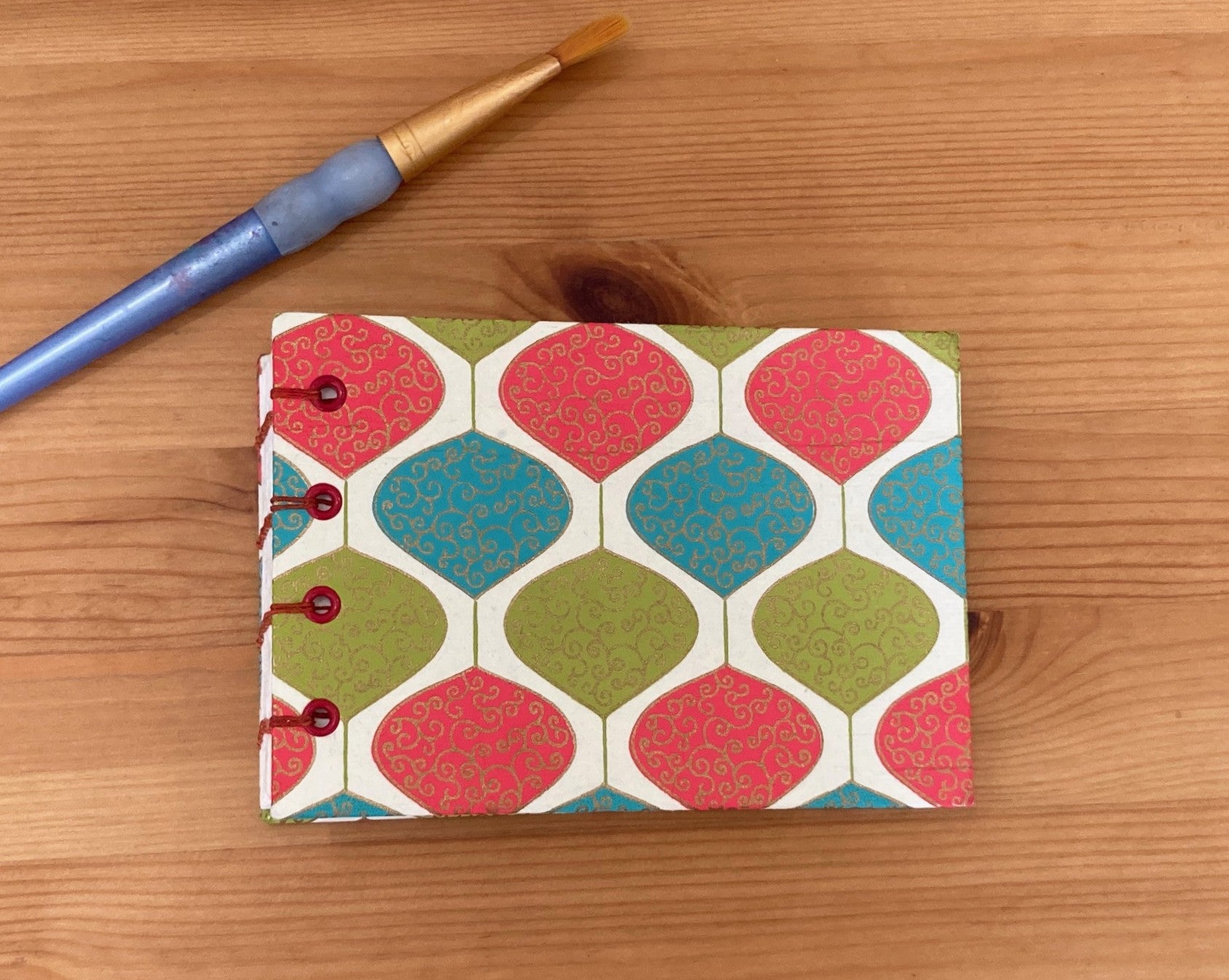 Mini Sketchbook with Single Sheets of Mixed Watercolour Paper