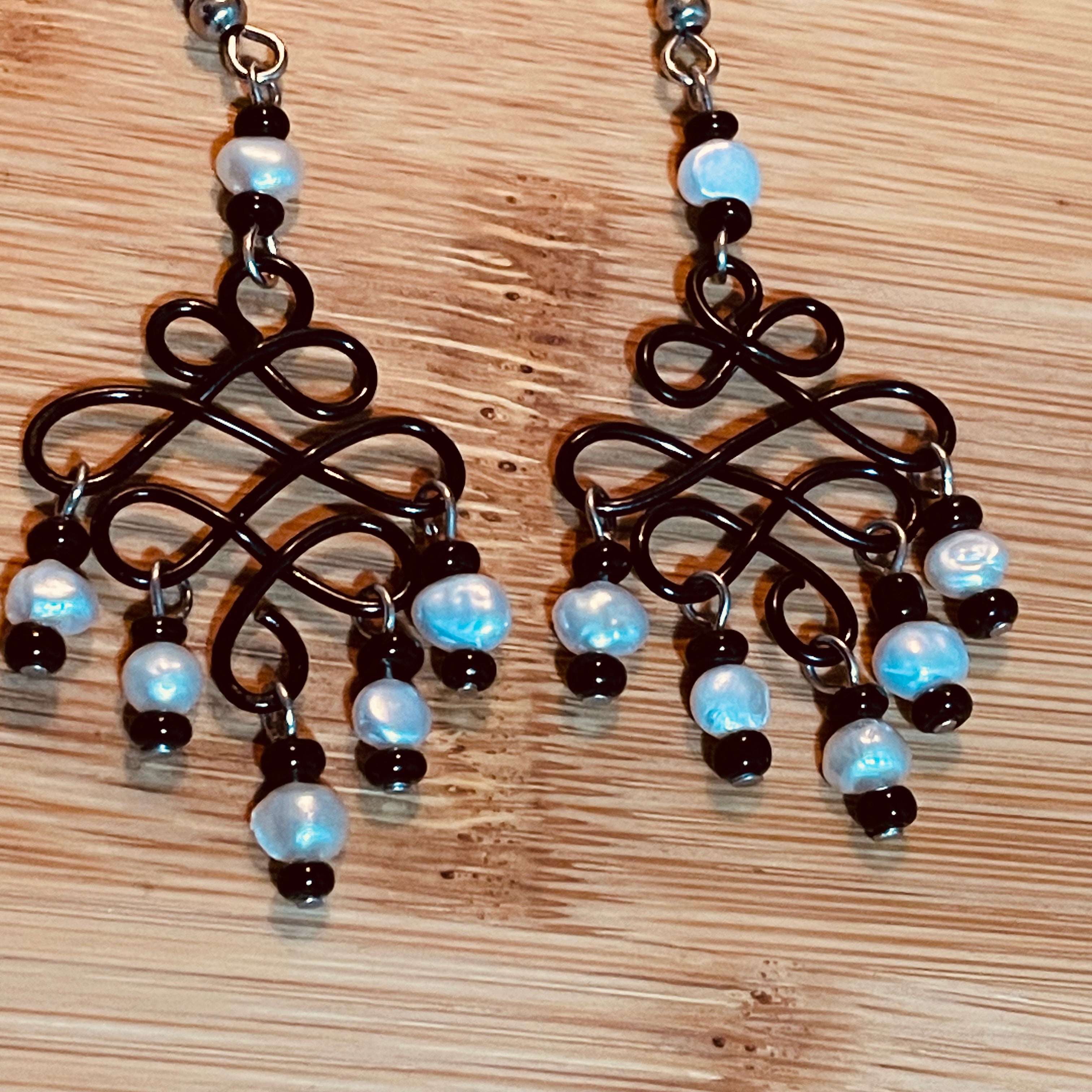 Classic Black Wire and White Freshwater Pearls Earrings