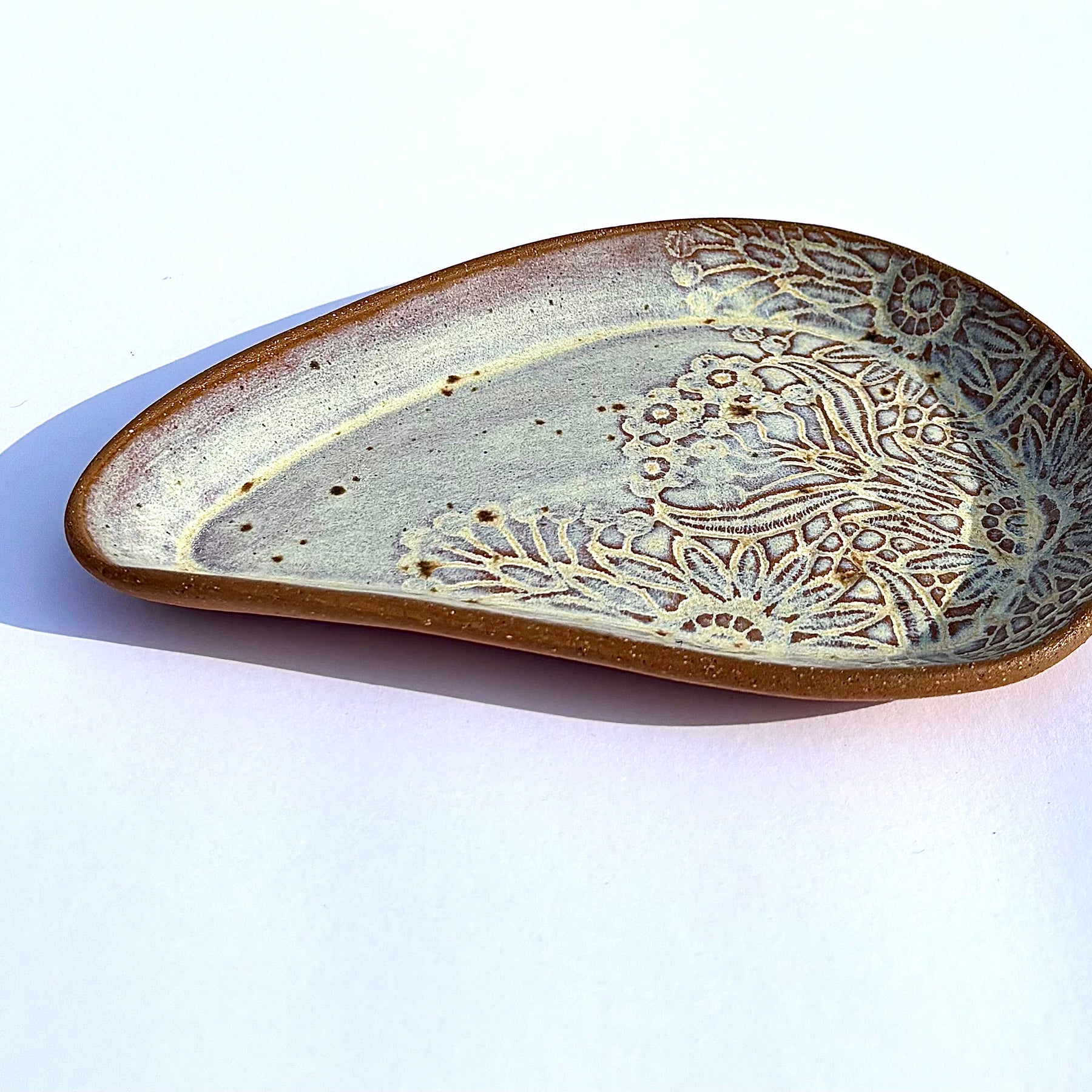 Ceramic Teardrop Tray/Plate/Dish