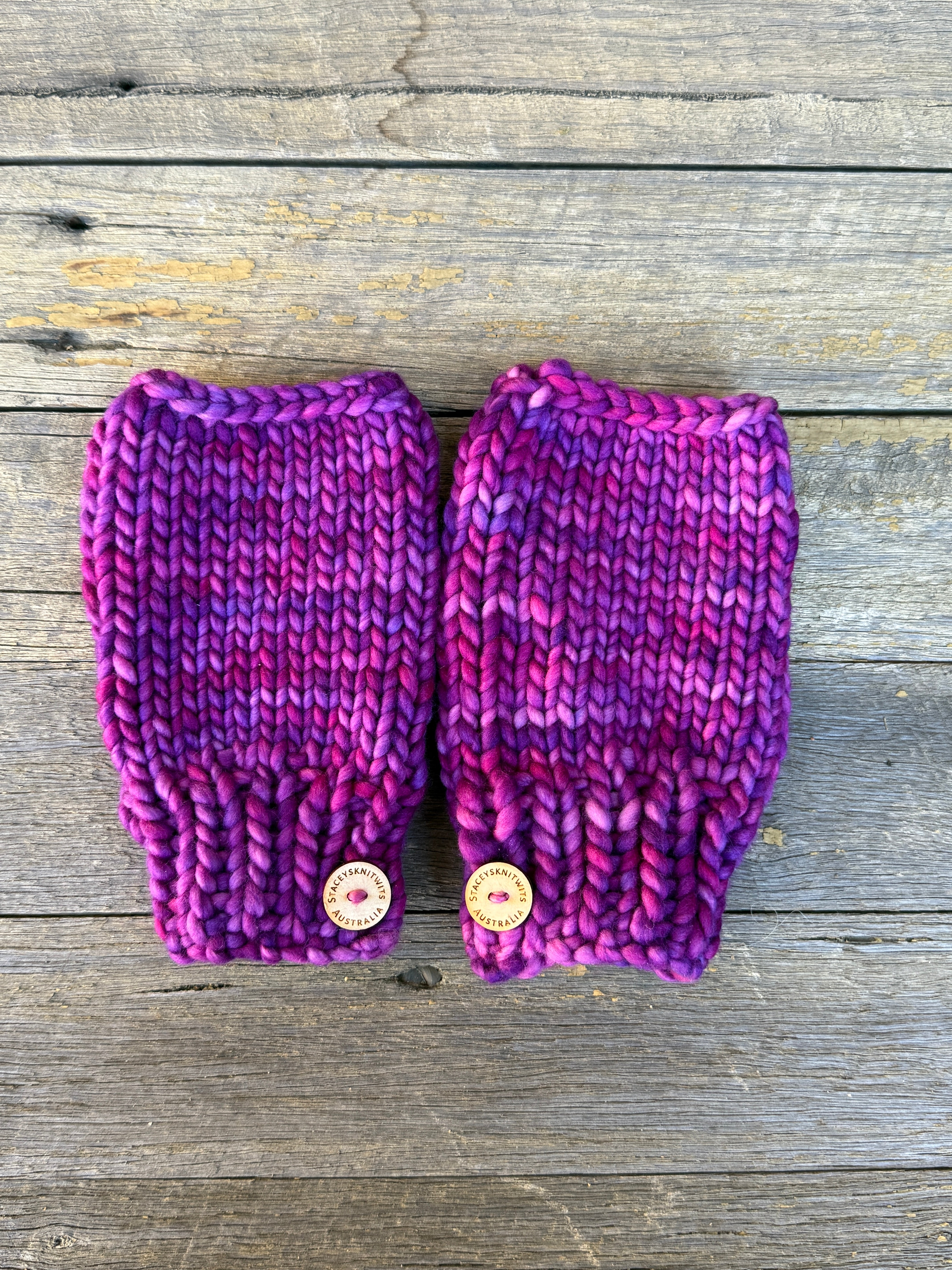 Handwarmers, Pink Magenta Texting Gloves hand knitted