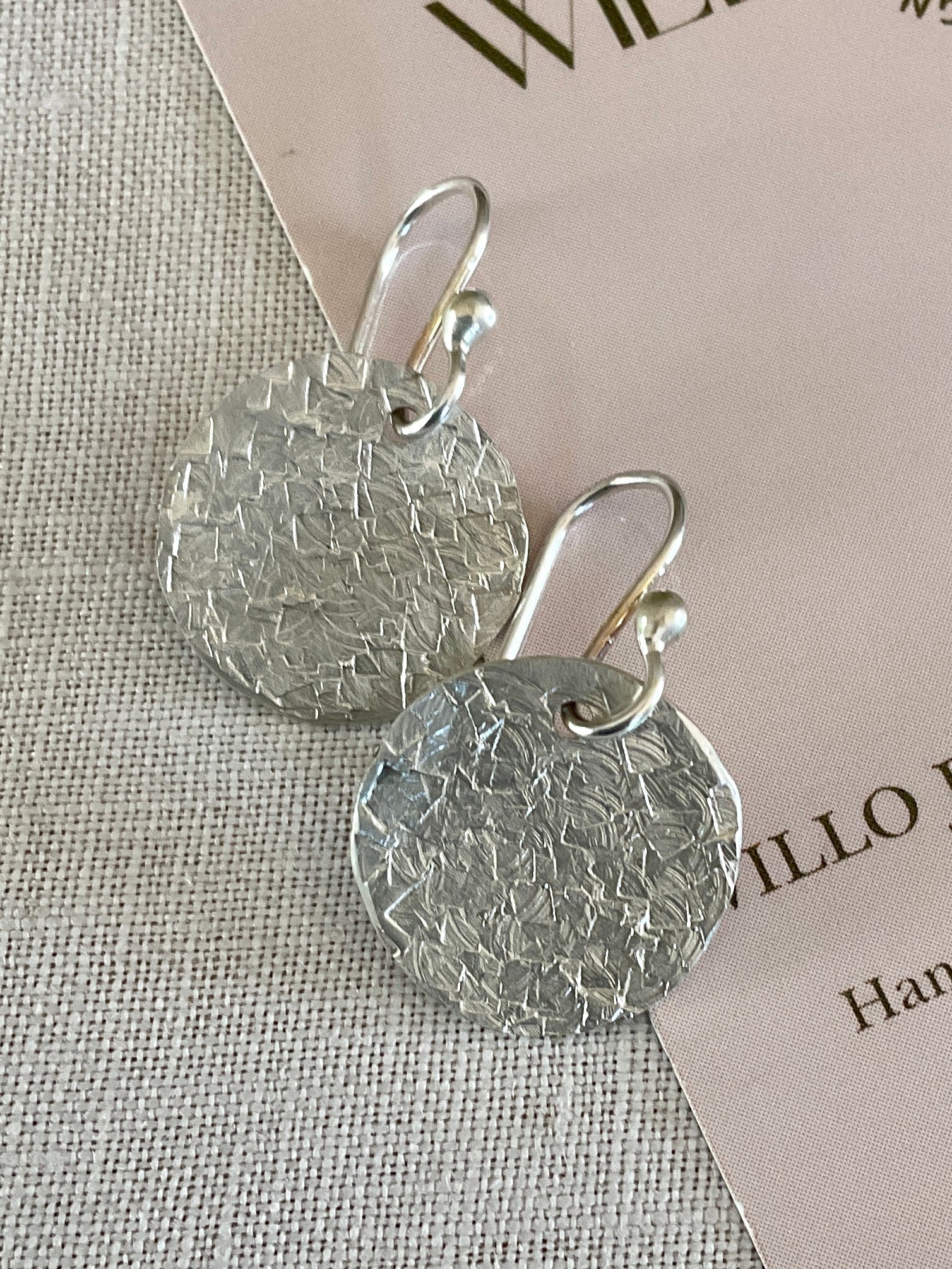 Argentium silver disc earrings. Hammered. Handmade