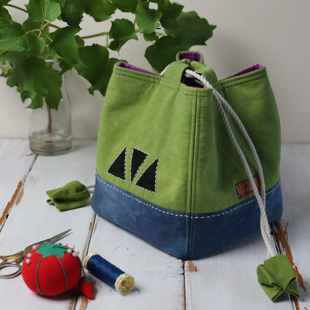 Small Hand Dyed Japaneses Style Rice Bag, Komebukuro Bag. Green