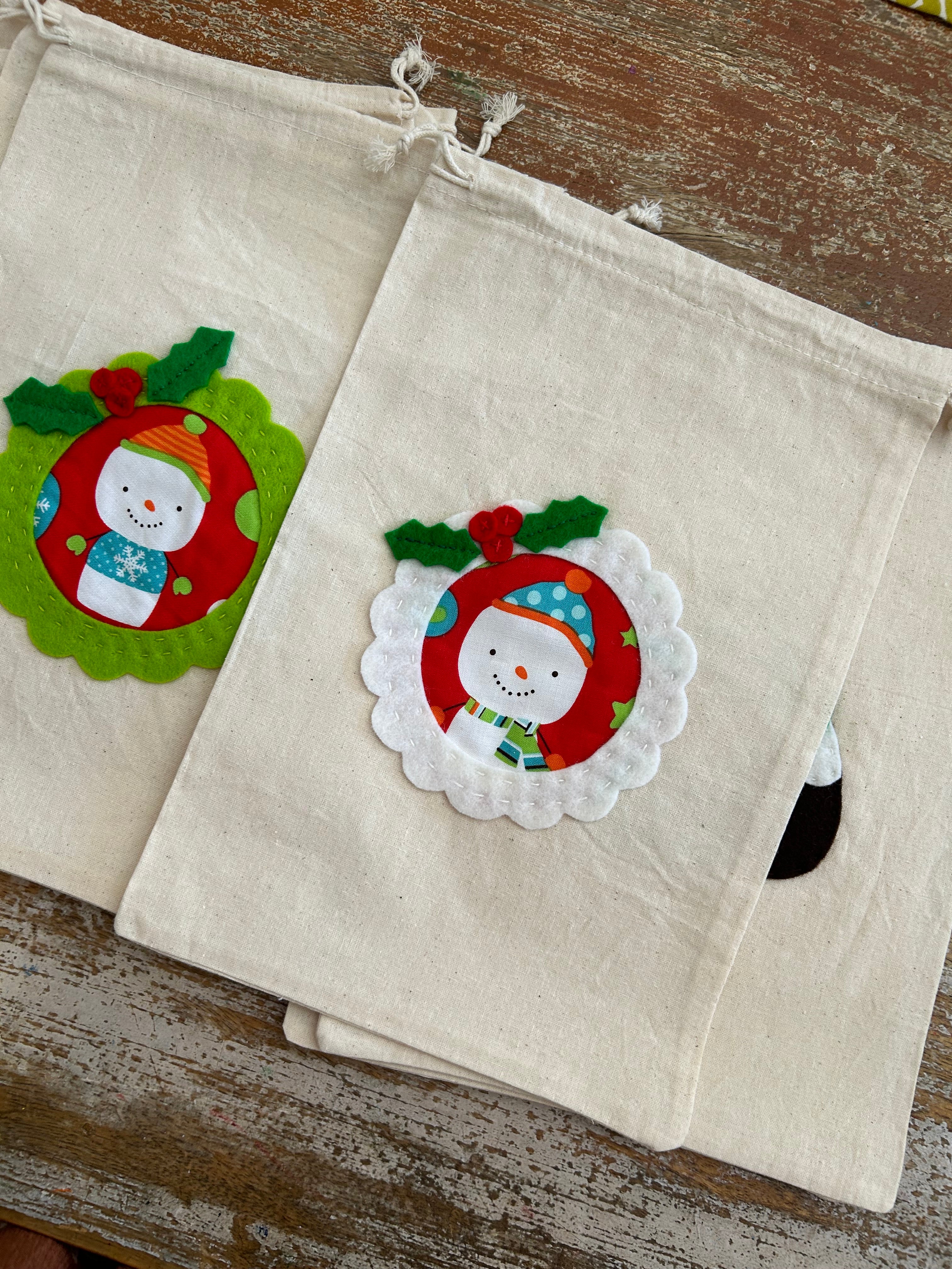 Christmas gift bag, calico drawstring, assorted designs
