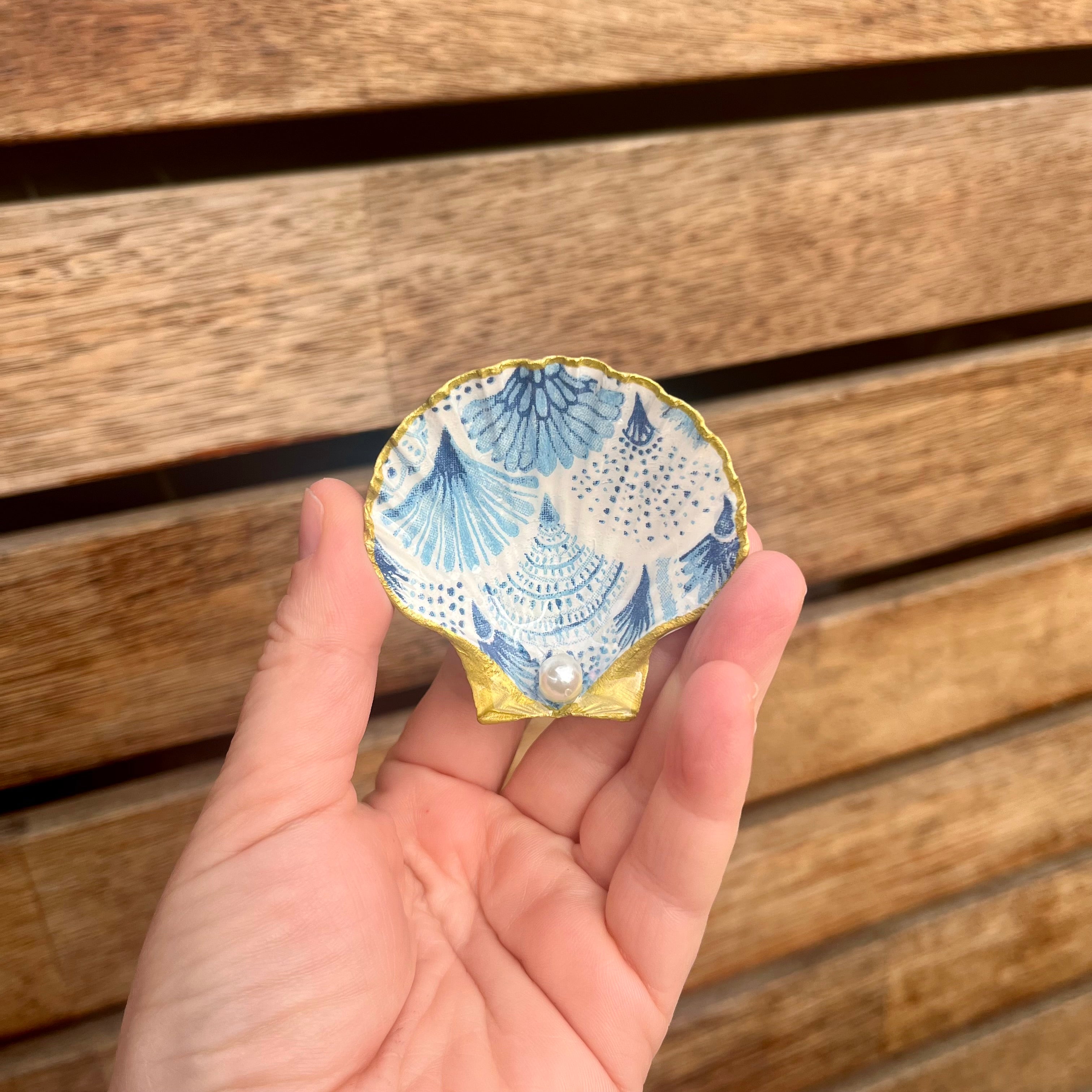 Small Trinket Tray Scallop Shell