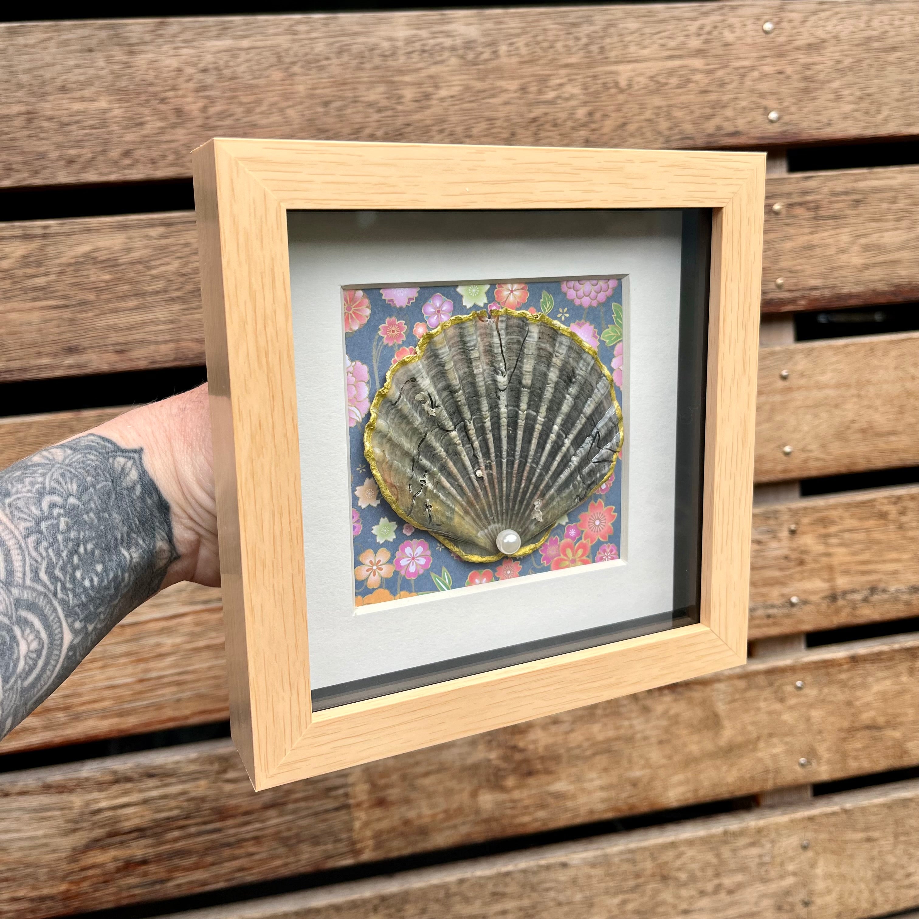 Framed Dark Scallop Shell And Floral Pattern