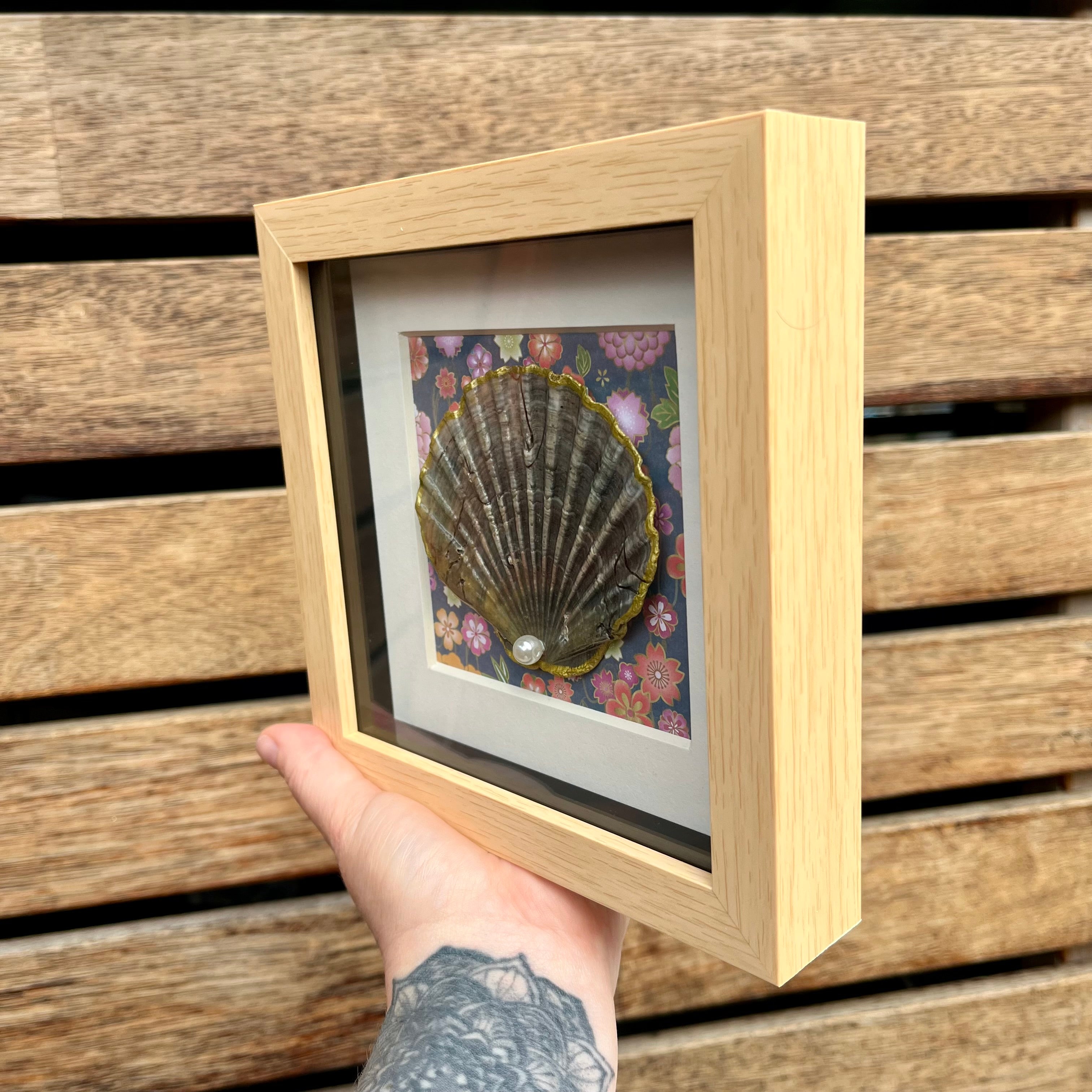 Framed Dark Scallop Shell And Floral Pattern