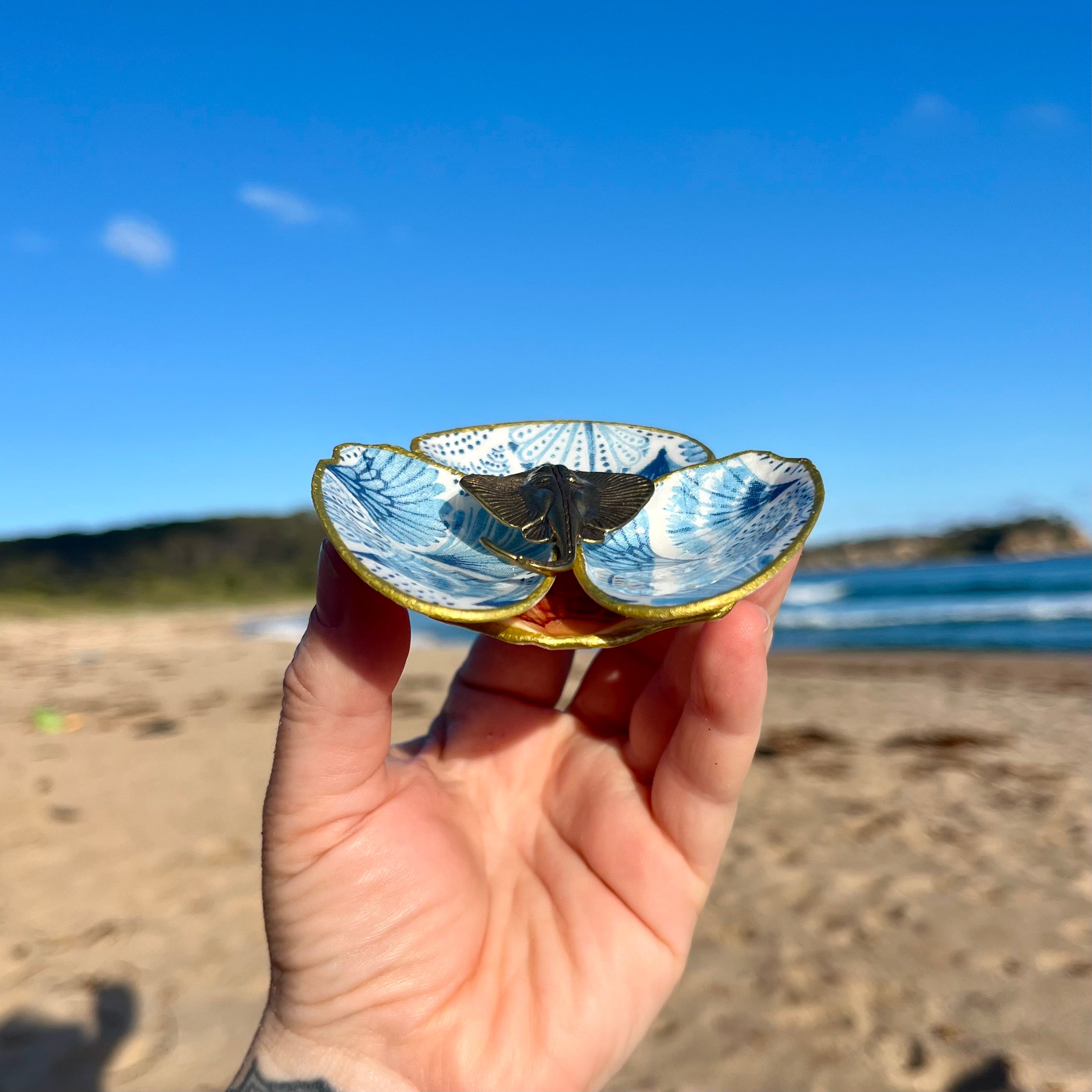 Coastal Shell Trinket Dish With Stingray
