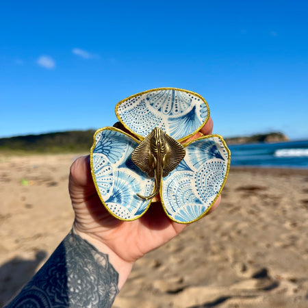 Coastal Shell Trinket Dish With Stingray