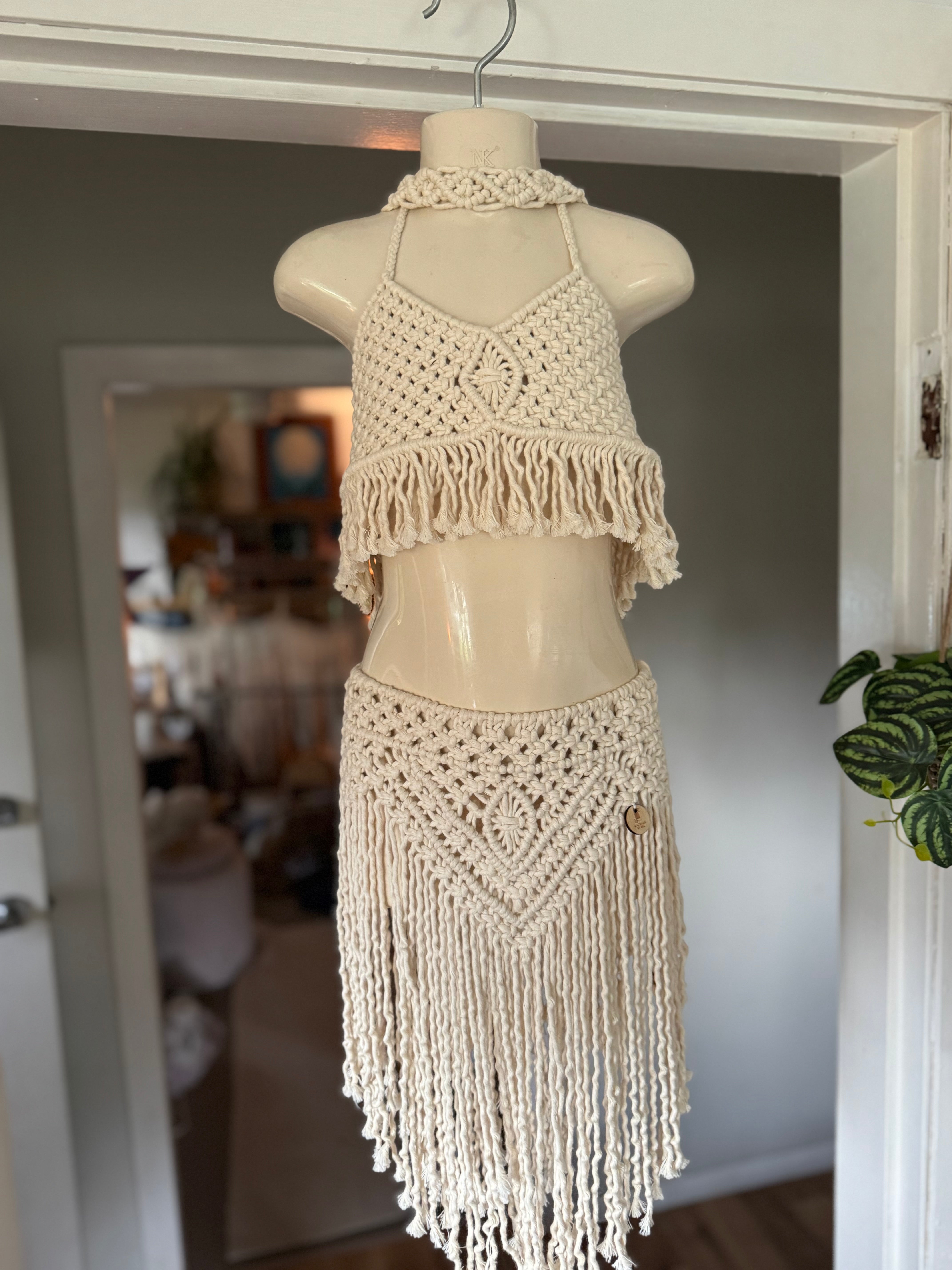 100% Cotton Girls Macrame Outfit (Size 3-5)