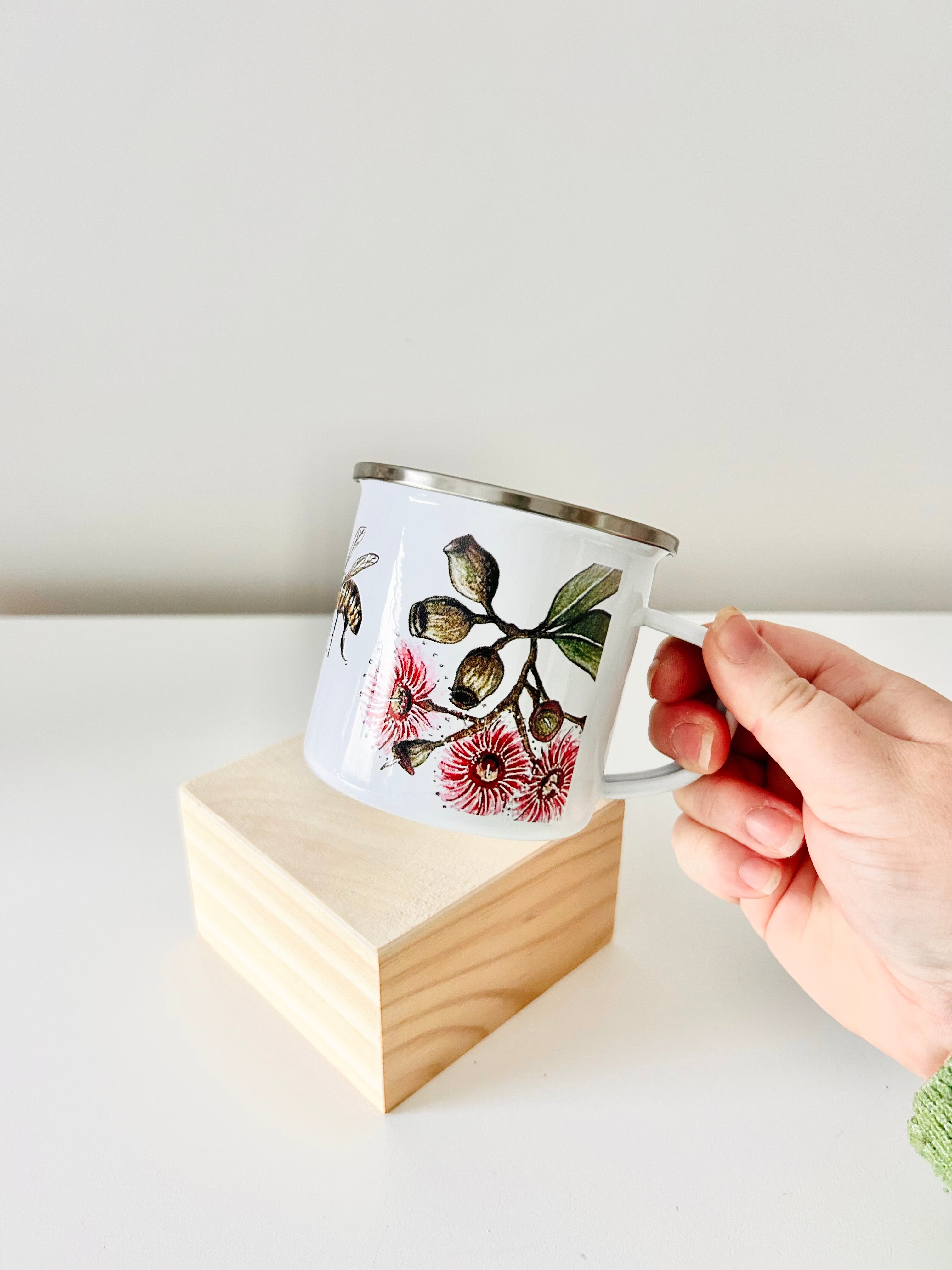 Gardeners Mug - Eucalyptus & Bee