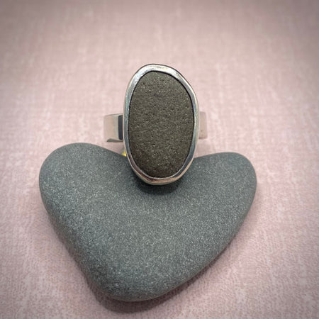 Grey Beach Pebble Ring