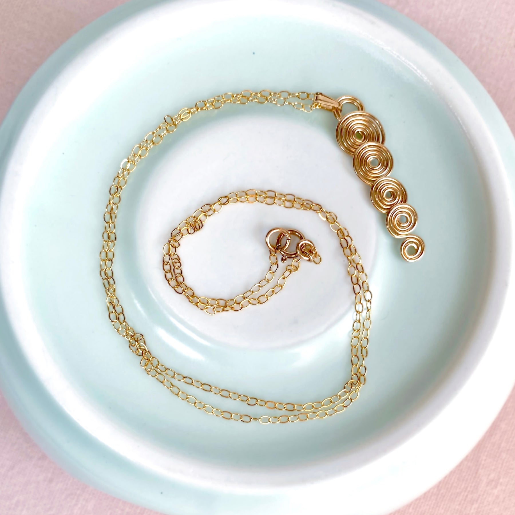 Gold spirals pendant necklace | 14k gold-filled | Celtic-inspired jewellery