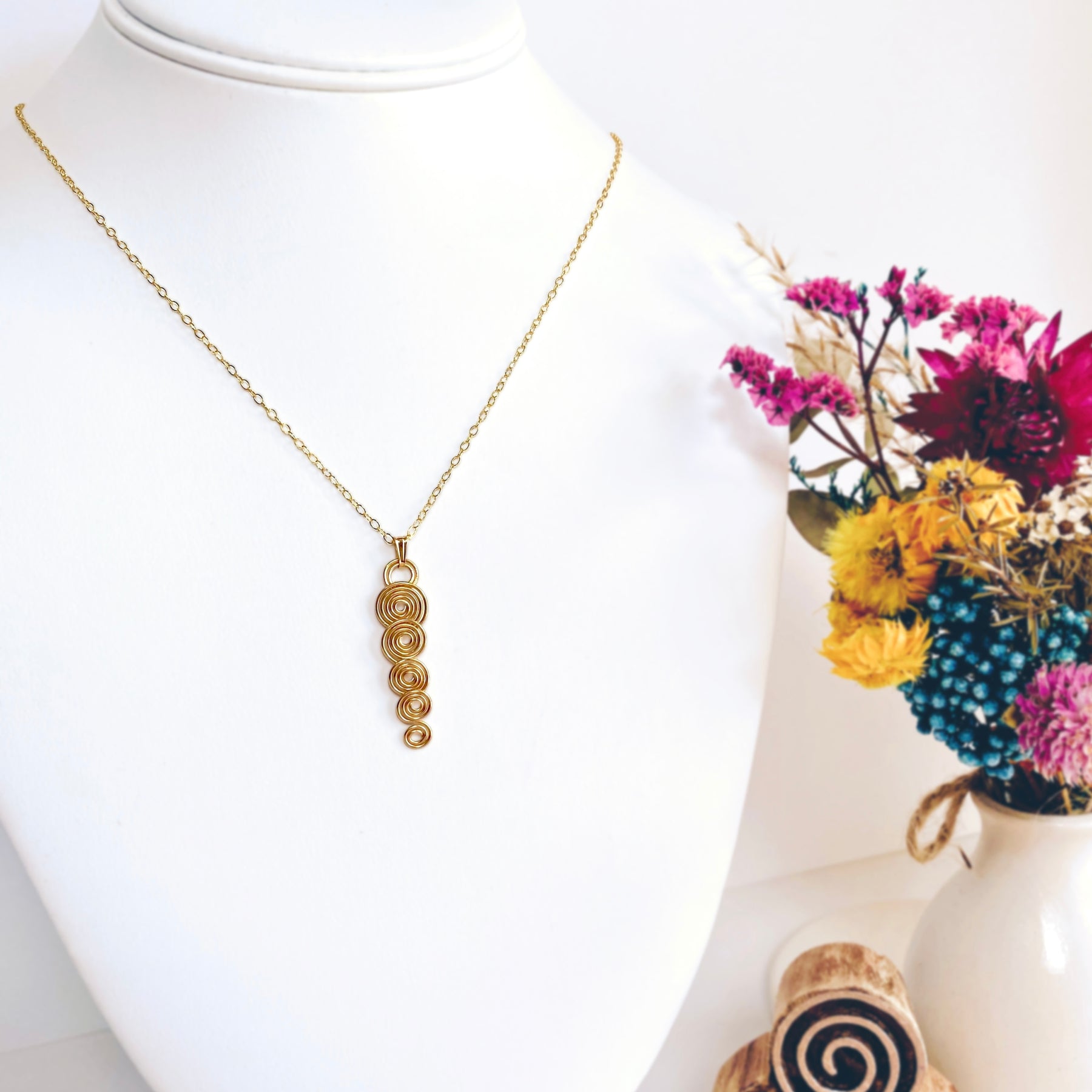 Gold spirals pendant necklace | 14k gold-filled | Celtic-inspired jewellery