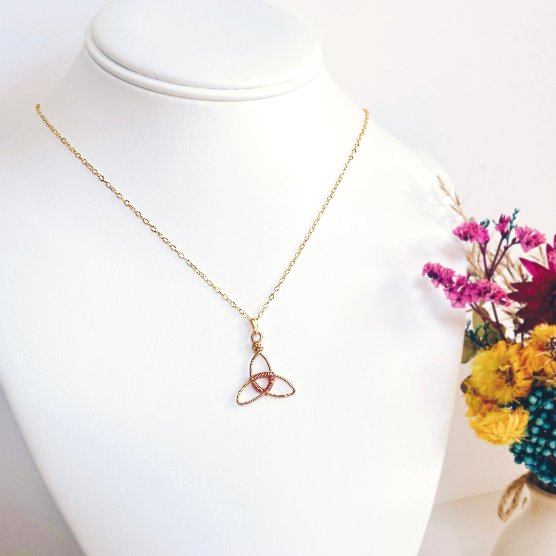 Triquetra pendant necklace | 14k gold-filled | Celtic-inspired jewellery