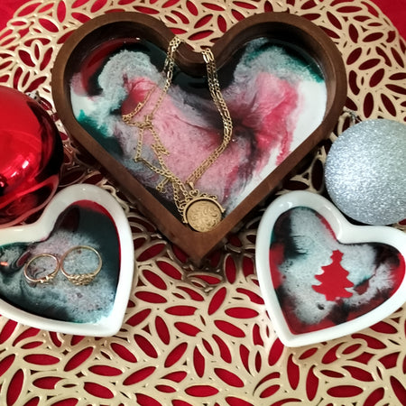 Big love, Christmas trinket tray