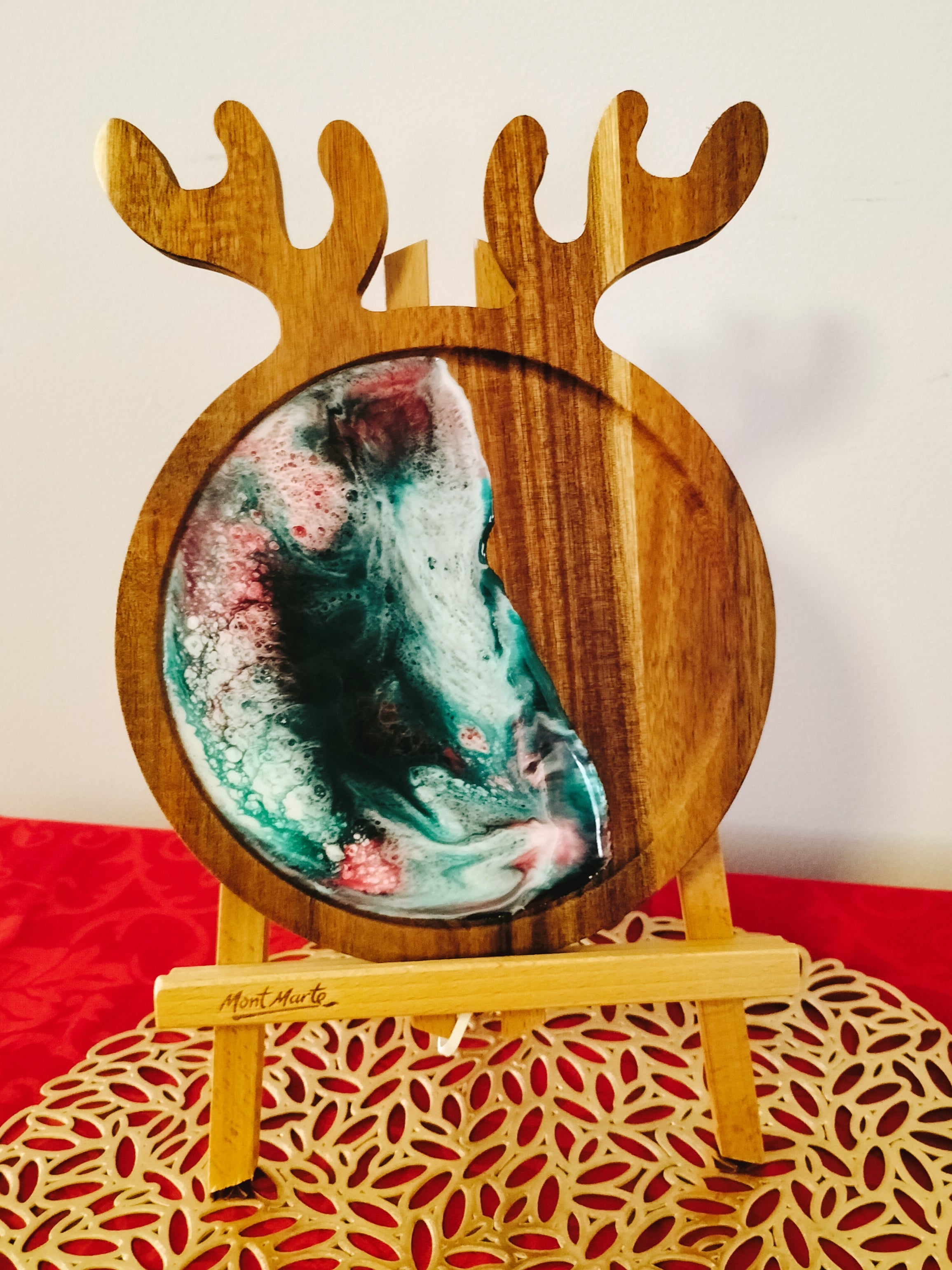 Cute Christmas reindeer plates