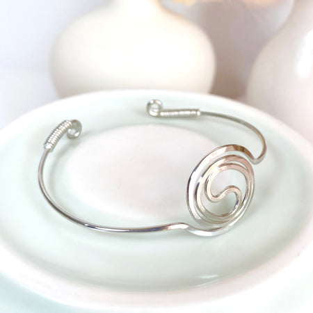 Yin & Yang spiralling silver bangle bracelet | Sterling Silver