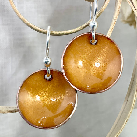 Gold. Everyday earrings. Handmade