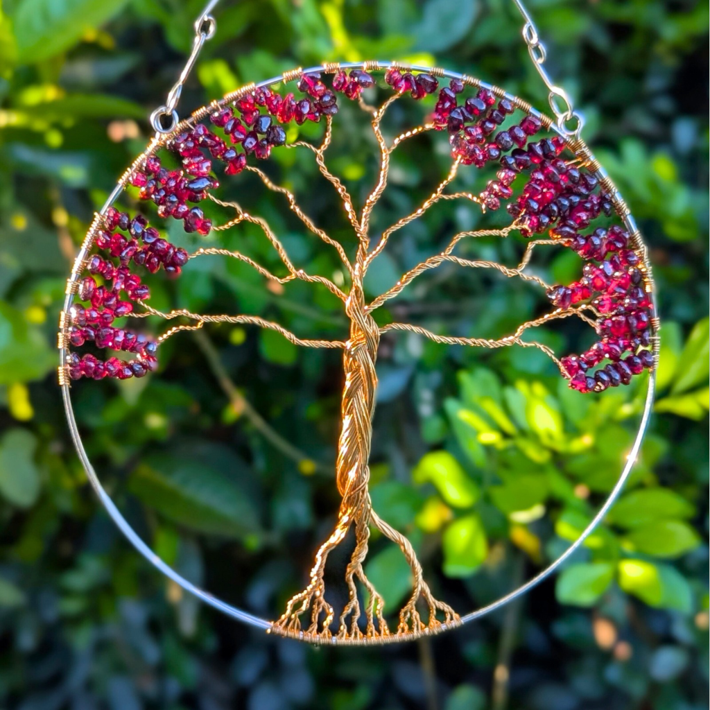 Garnet suncatcher - Handmade wire art - 2 tones - OOAK design