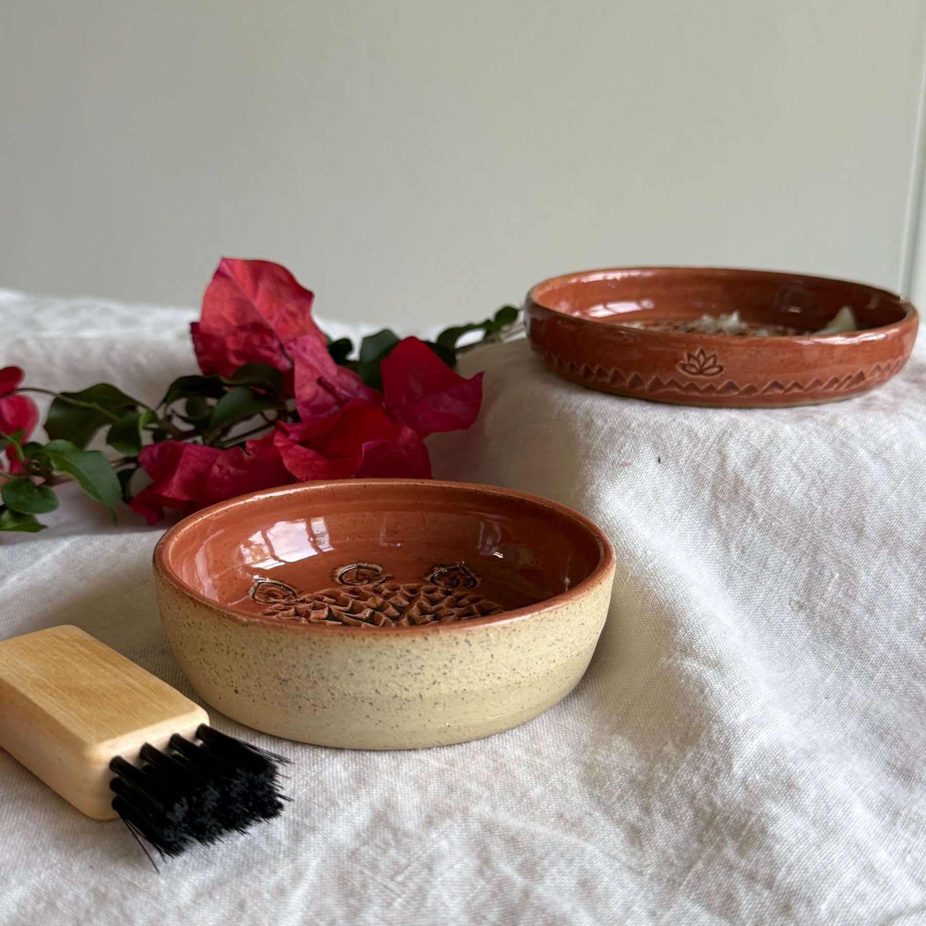 Handmade Garlic Grater Plate with Cleaning Brush