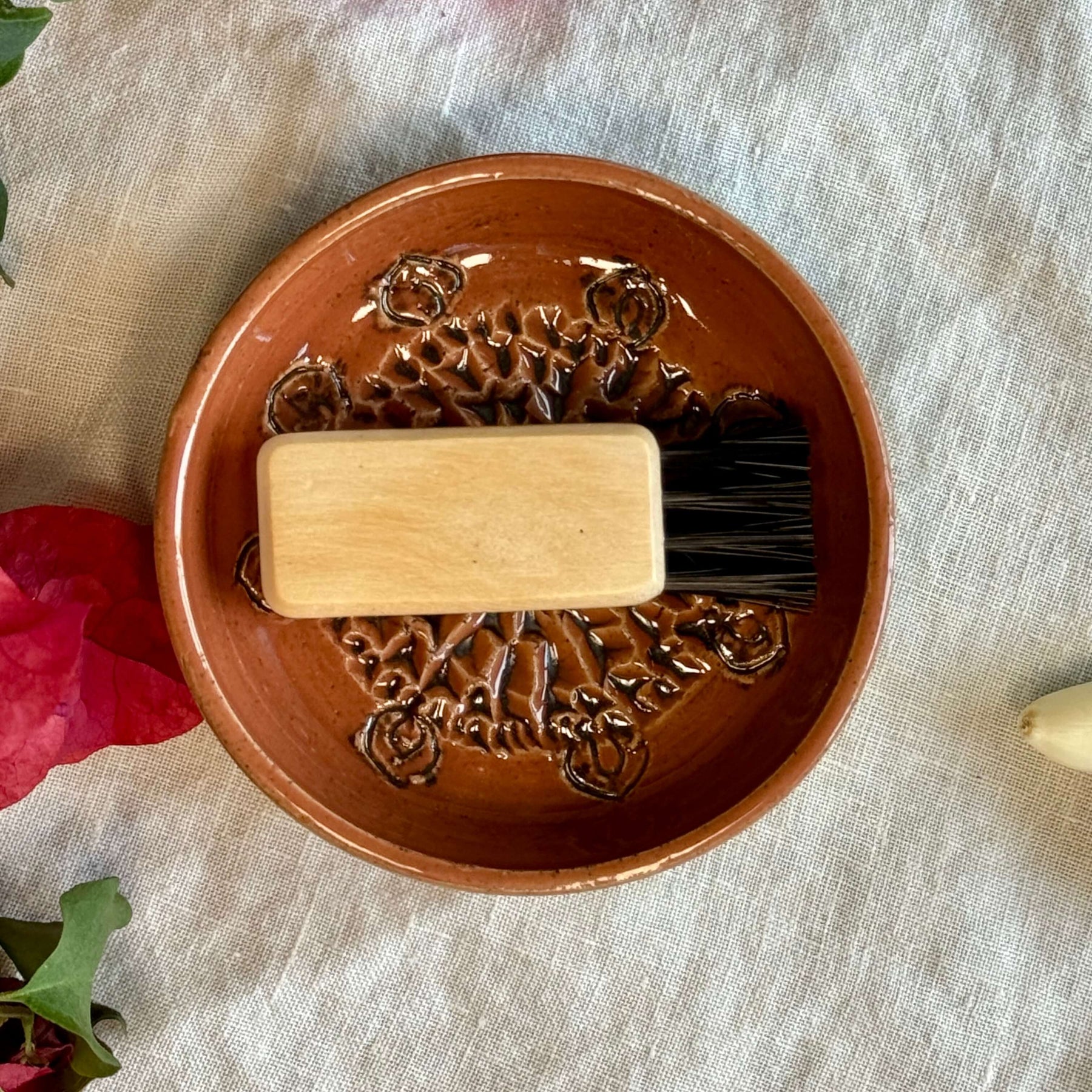 Handmade Garlic Grater Plate with Cleaning Brush
