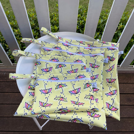 READY MADE Water-resistant wet bags - Spring - Umbrellas (Simone Pook)