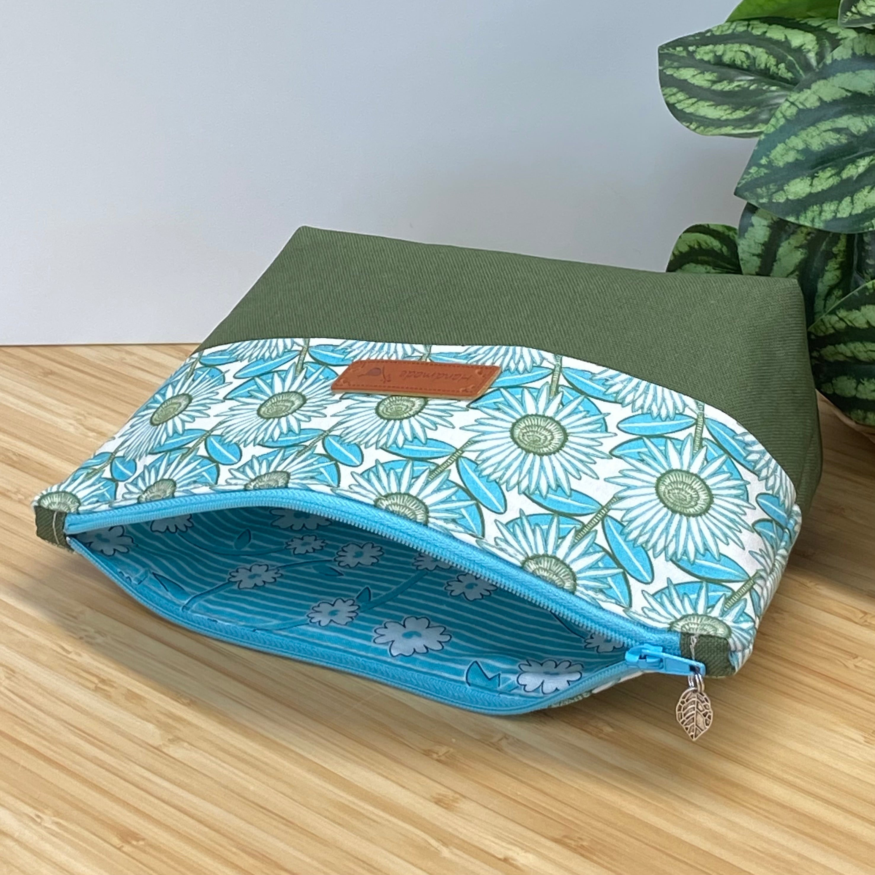 Aqua & Olive Zipper Pouch