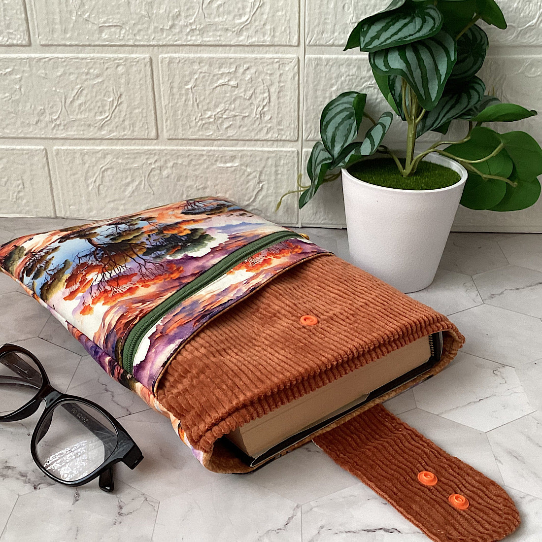Scenic outback Fabric Padded Book Sleeve. IPad/Tablet pouch. 2 pockets with flap closure.