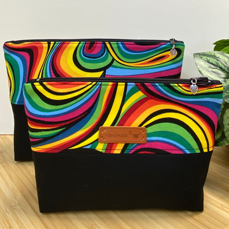 Retro Two-Tone Zipper Pouch - Psychedelic