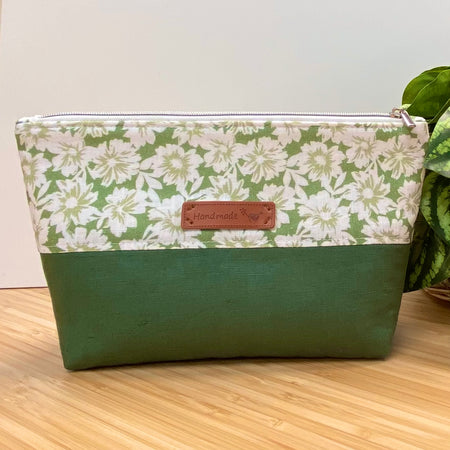 Zipper Pouch - Green & White