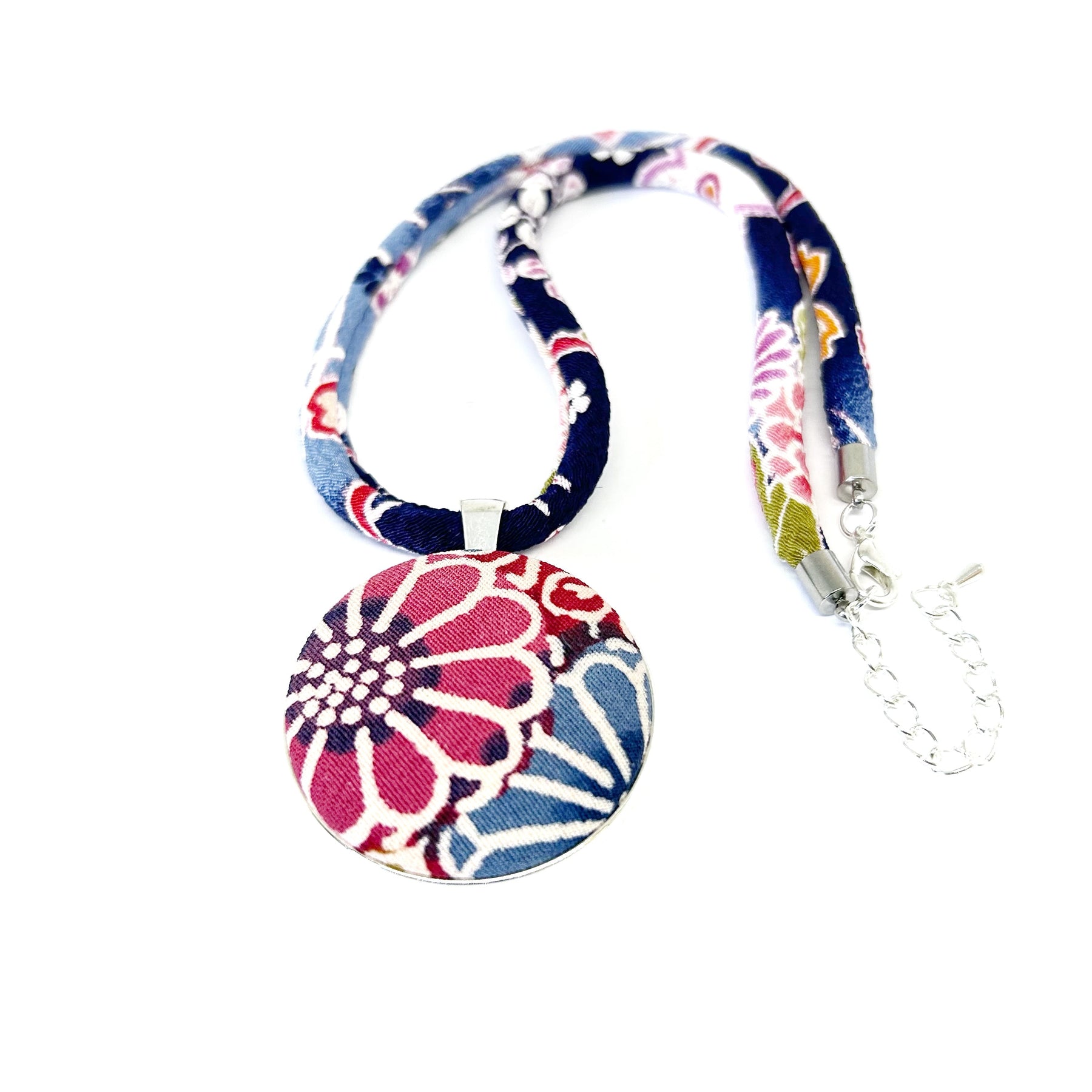 Kimono Pendant Necklace - Pink Daisy