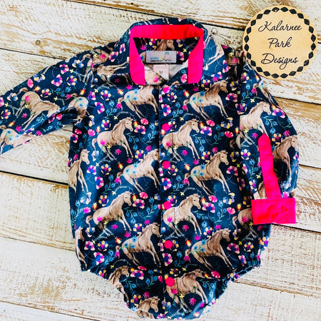''Floral Horses'' Girls Long Sleeve Shirt Onesie Size 1