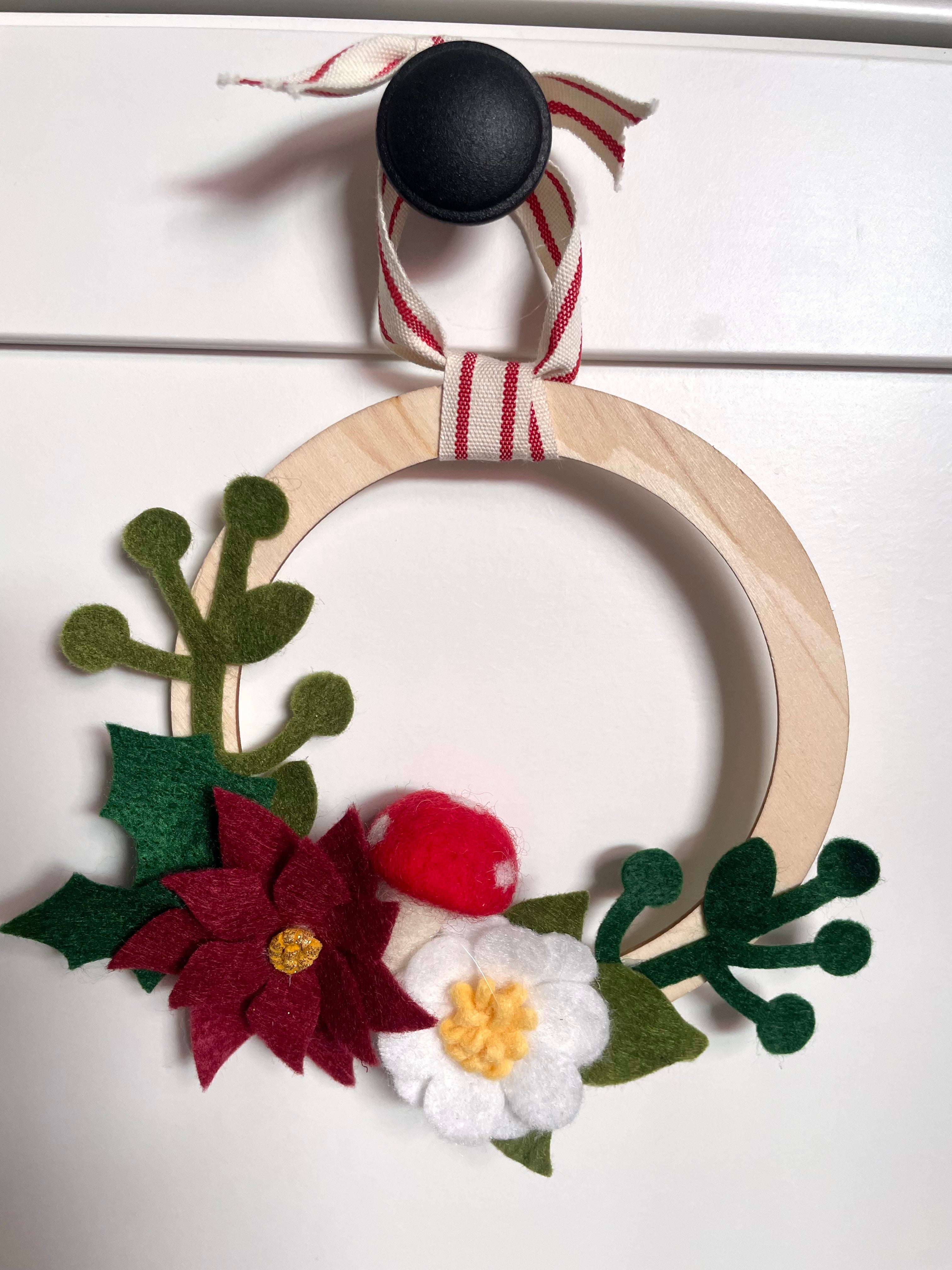 Felt Christmas Wreath Ornaments
