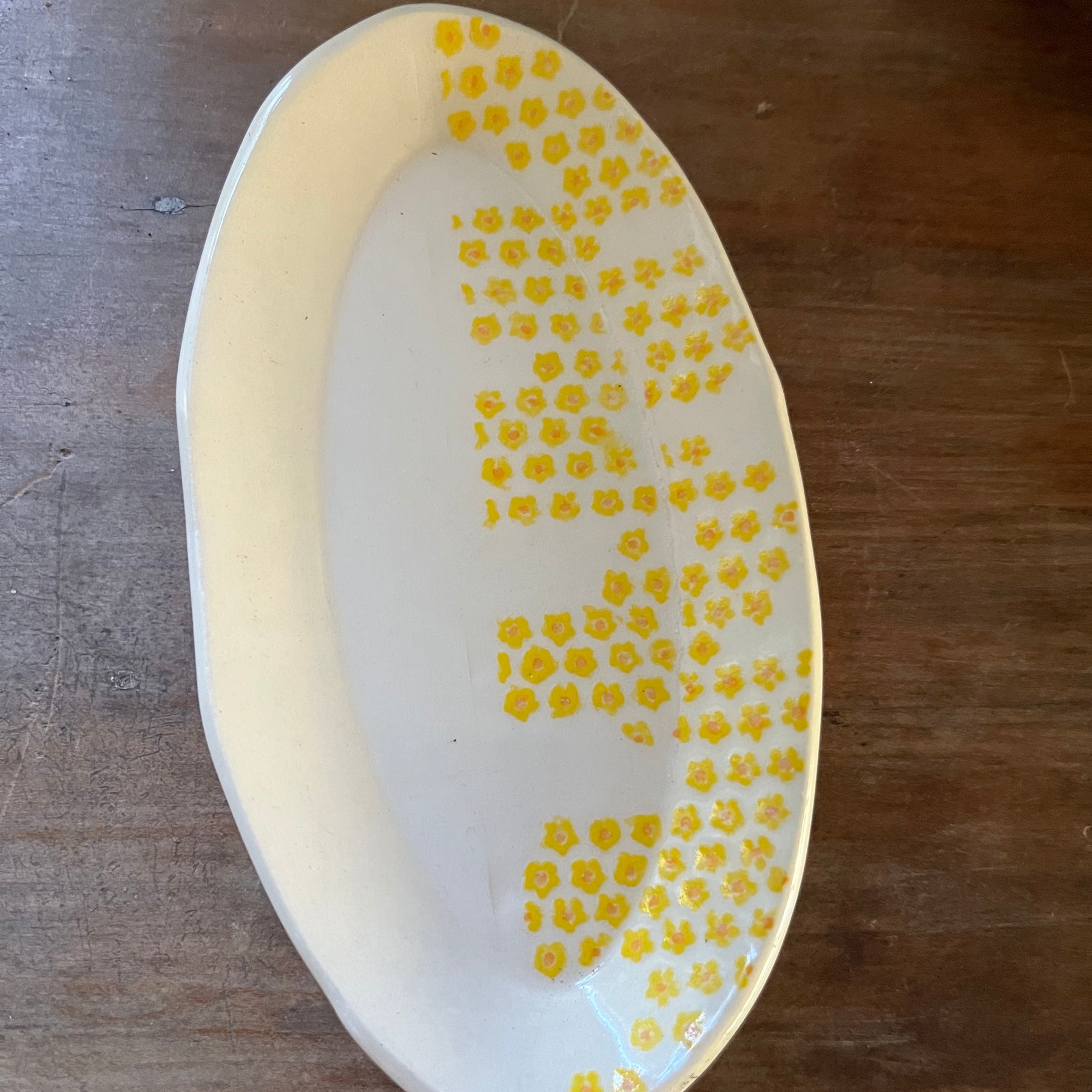 Pottery Oval Flower Dish