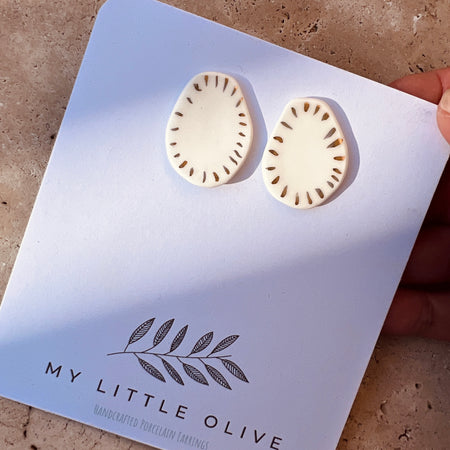 Porcelain Earrings white + gold organic studs