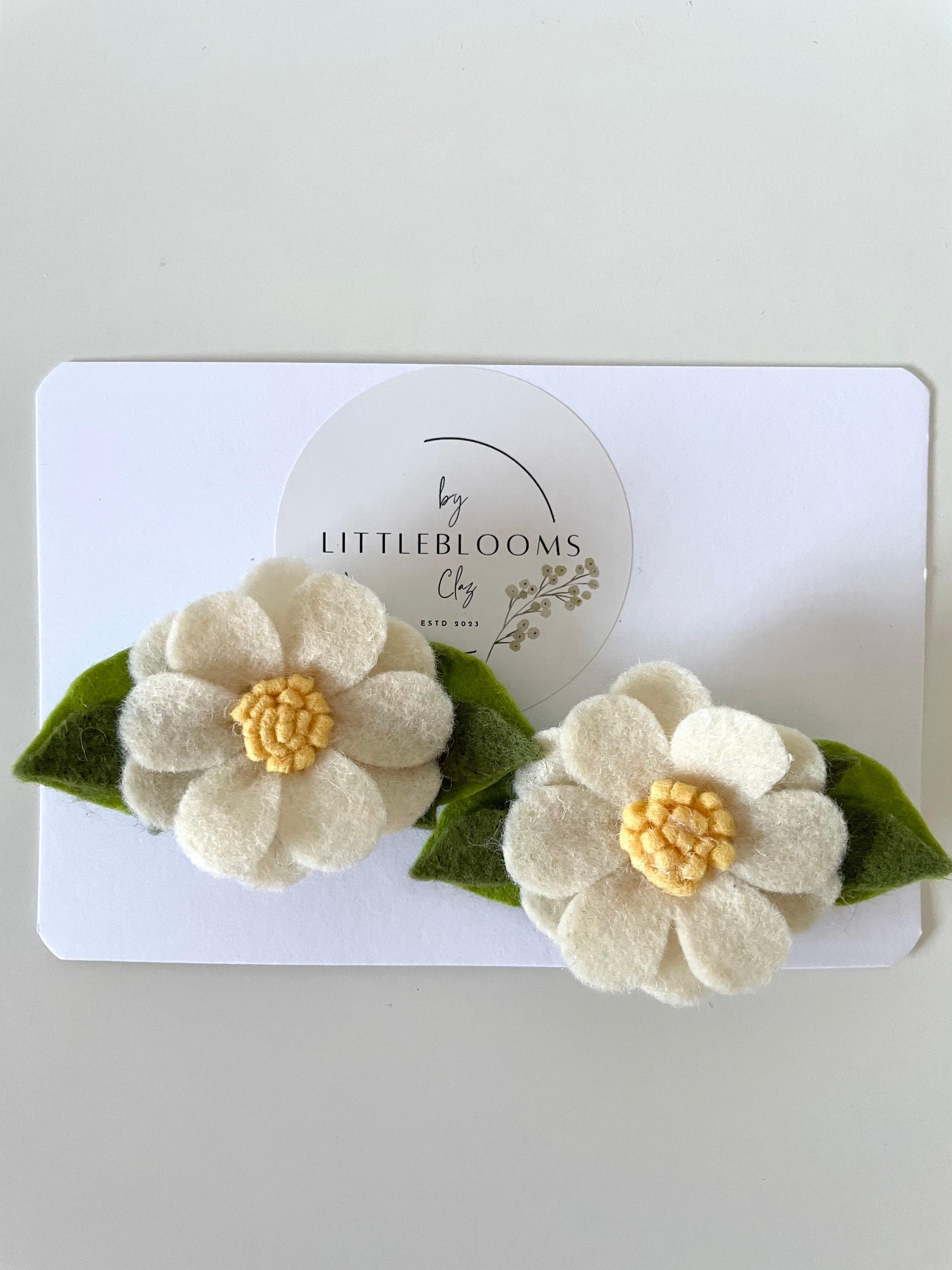 Set of 2 Daisies clip set