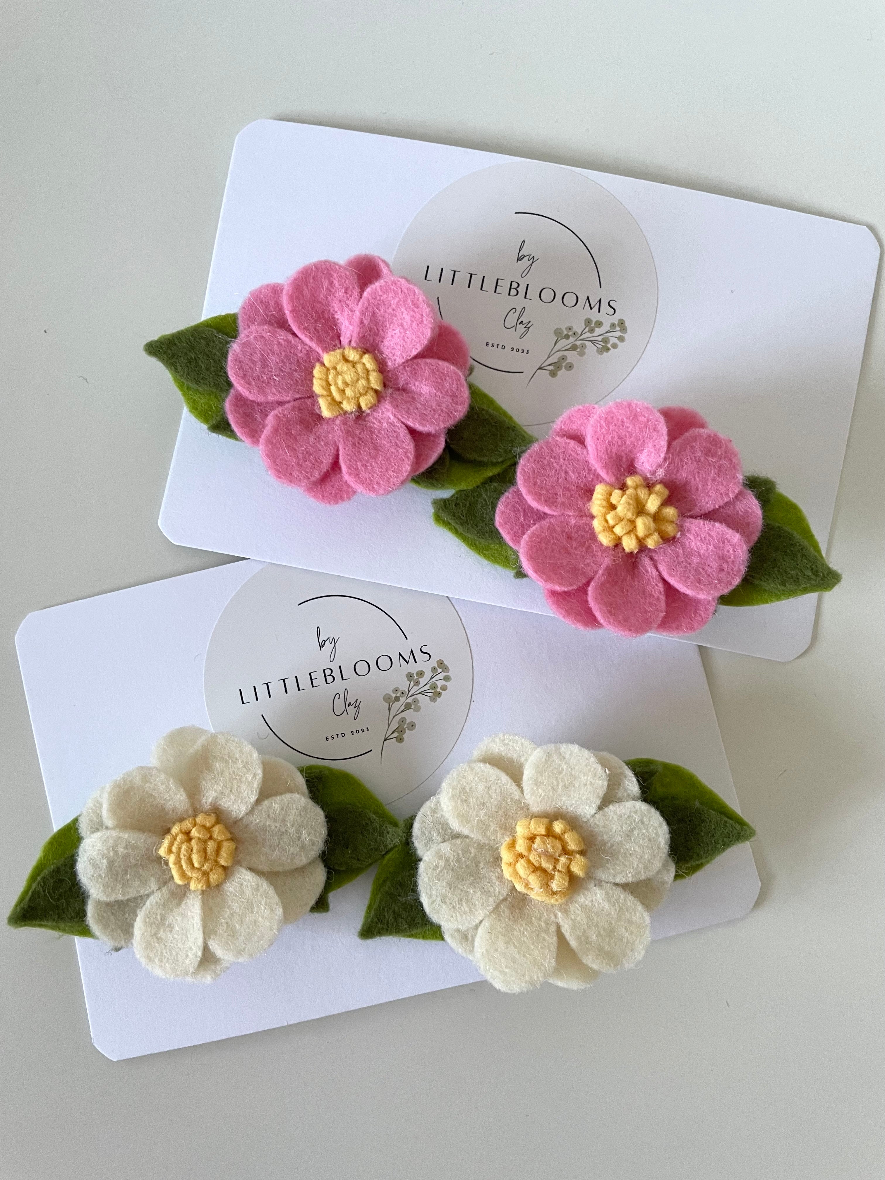 Set of 2 Daisies clip set