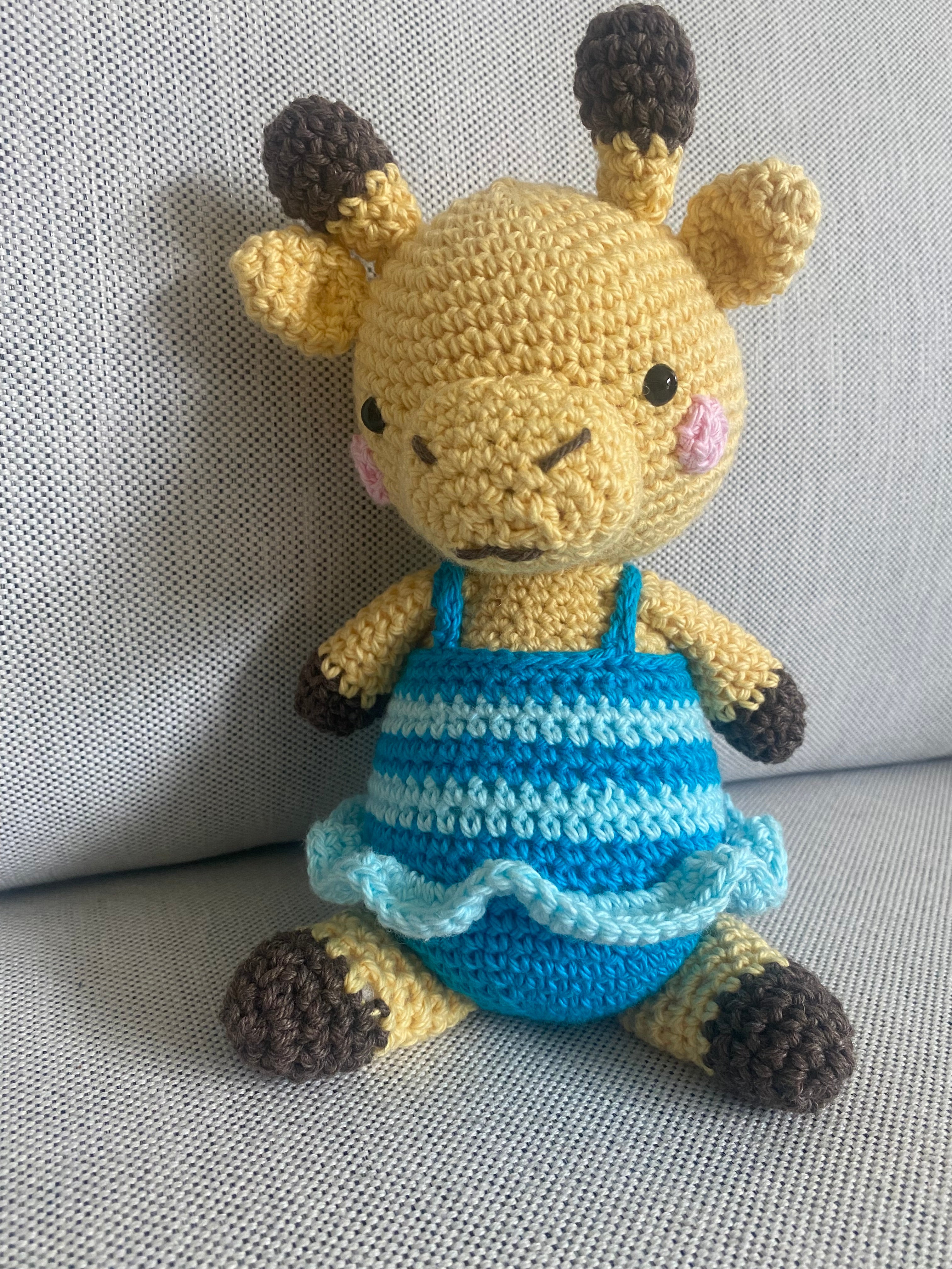 Giraffe - Crocheted cotton toy