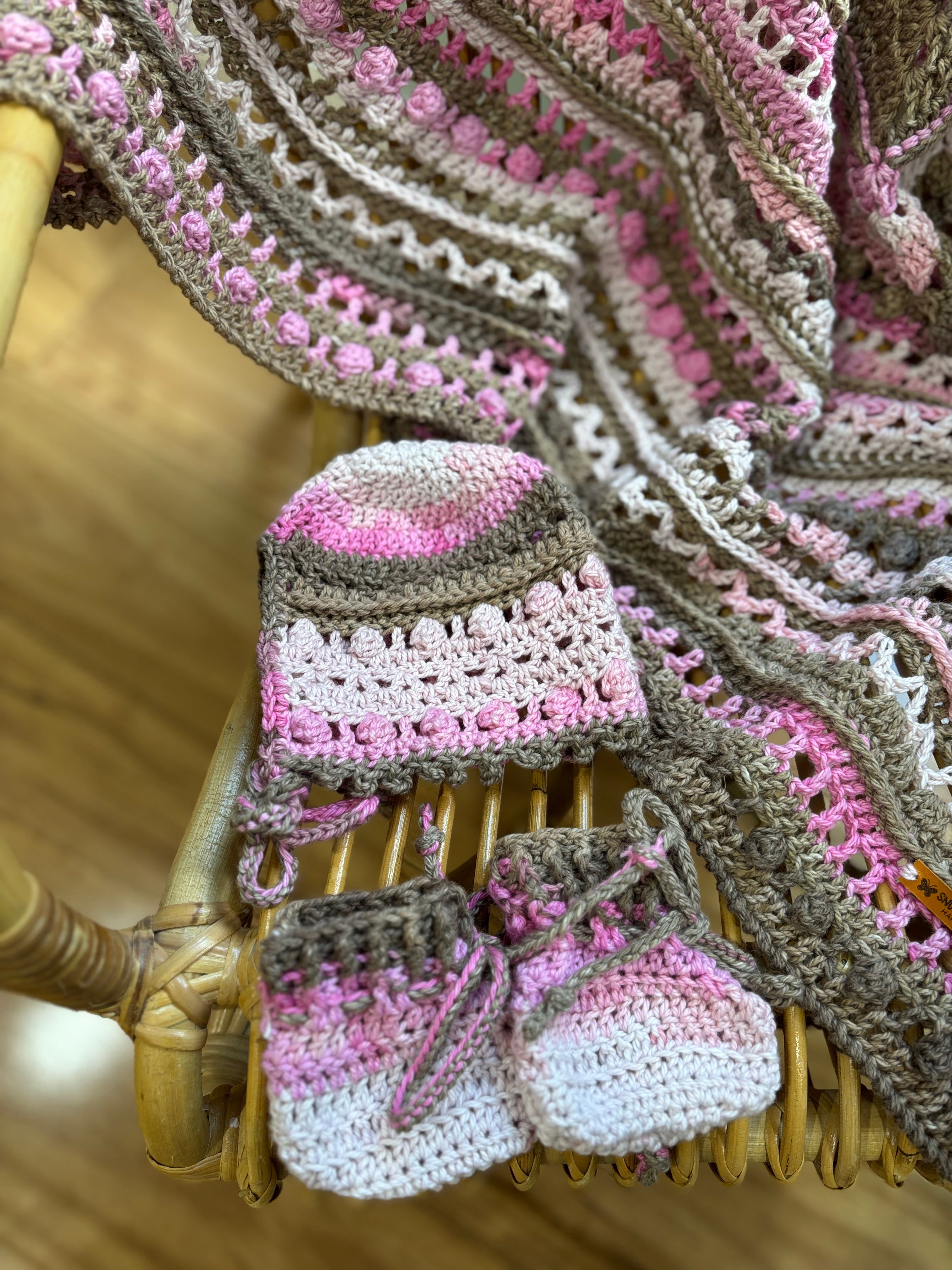 Crocheted baby Blankie, bonnet and bootie set