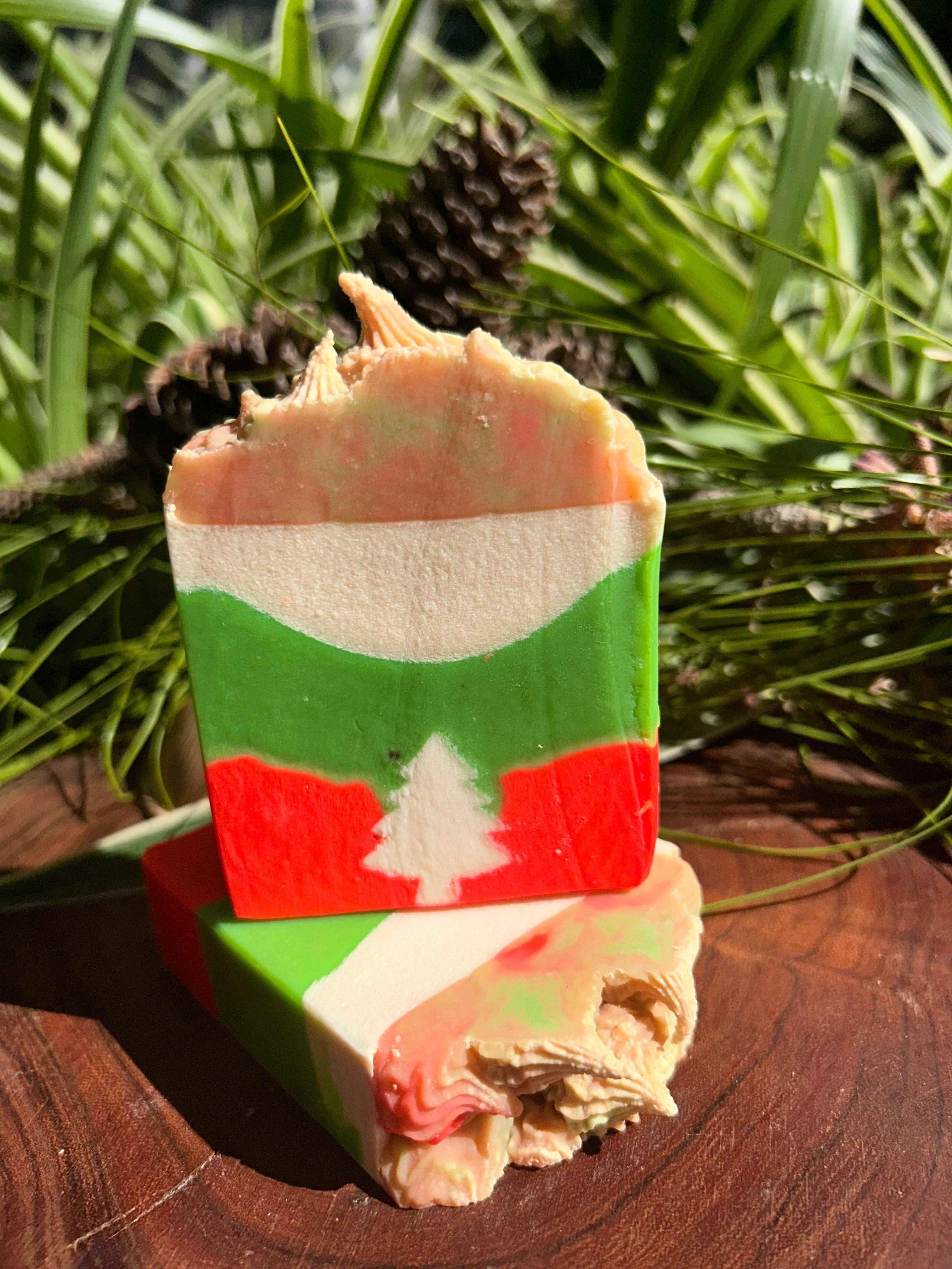 Handmade Christmas Soap | Pine Pollen | Shea Butter | Natural & Gentle Formula