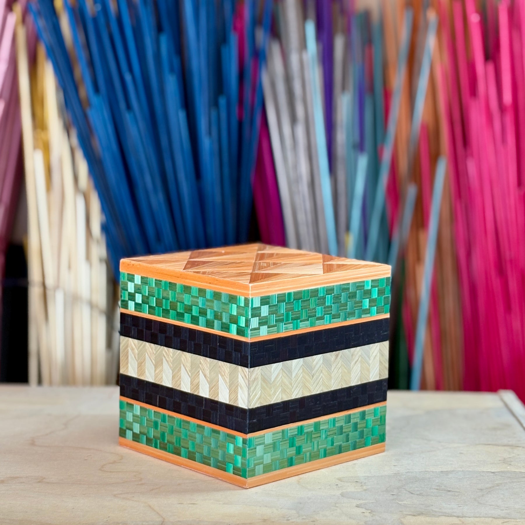 Straw Marquetry Cube - Licorice Allsort #1