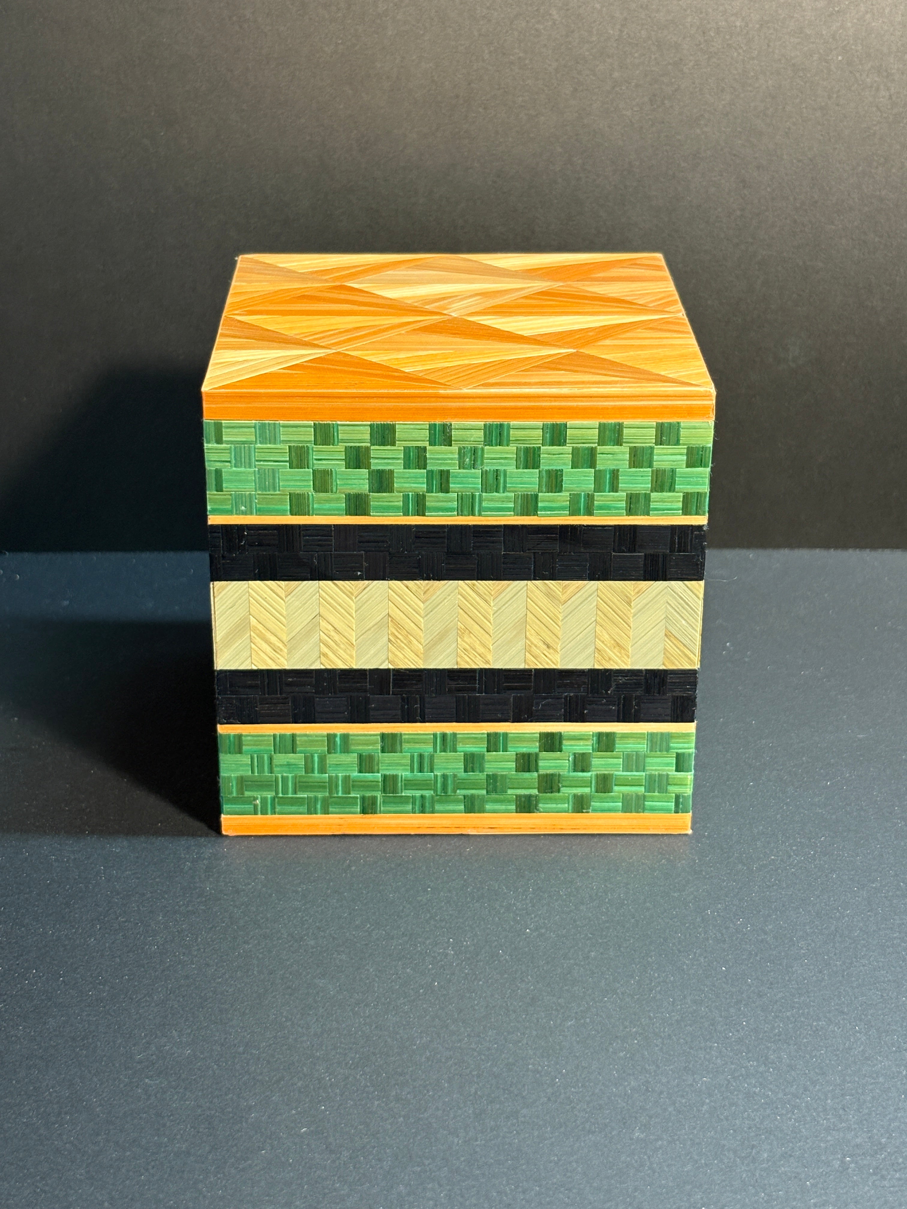 Straw Marquetry Cube - Licorice Allsort #1