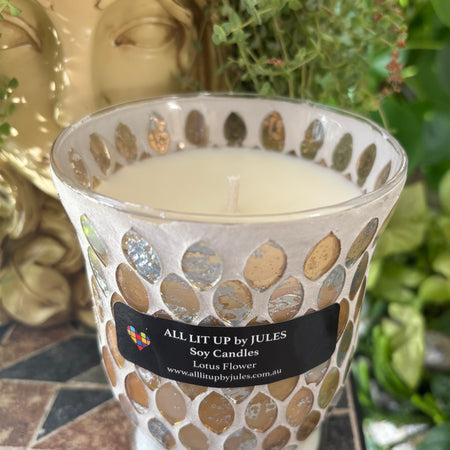 Ivory Fantasy Mosaic Glass Lotus Flower Fragrance